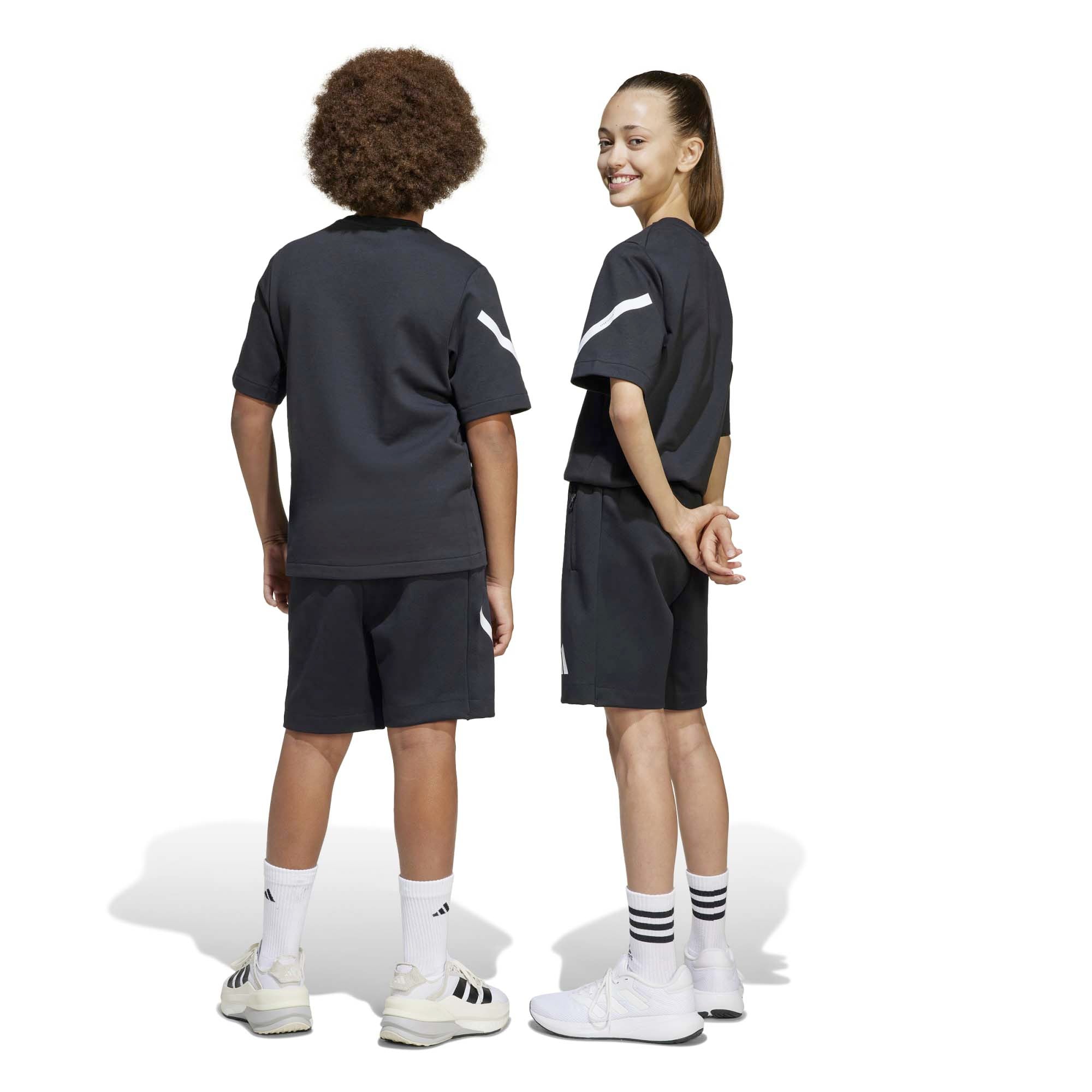 J_ZNE_SHORTS_JD0010_BLACKWH_Image_5