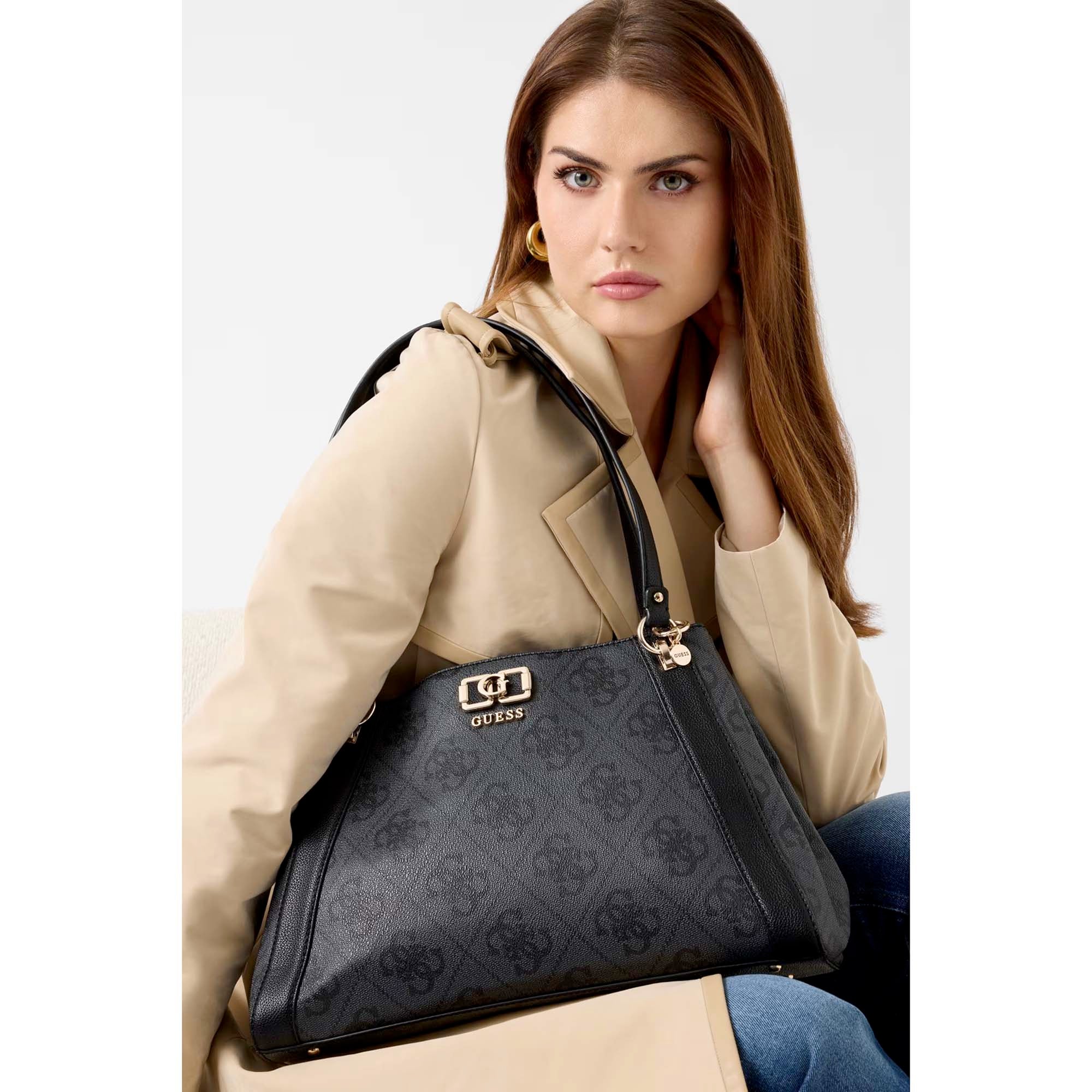 KARNILLA_LOGO_GFRIEND_CARRYALL_HWOS9901220_CLO_Image_5
