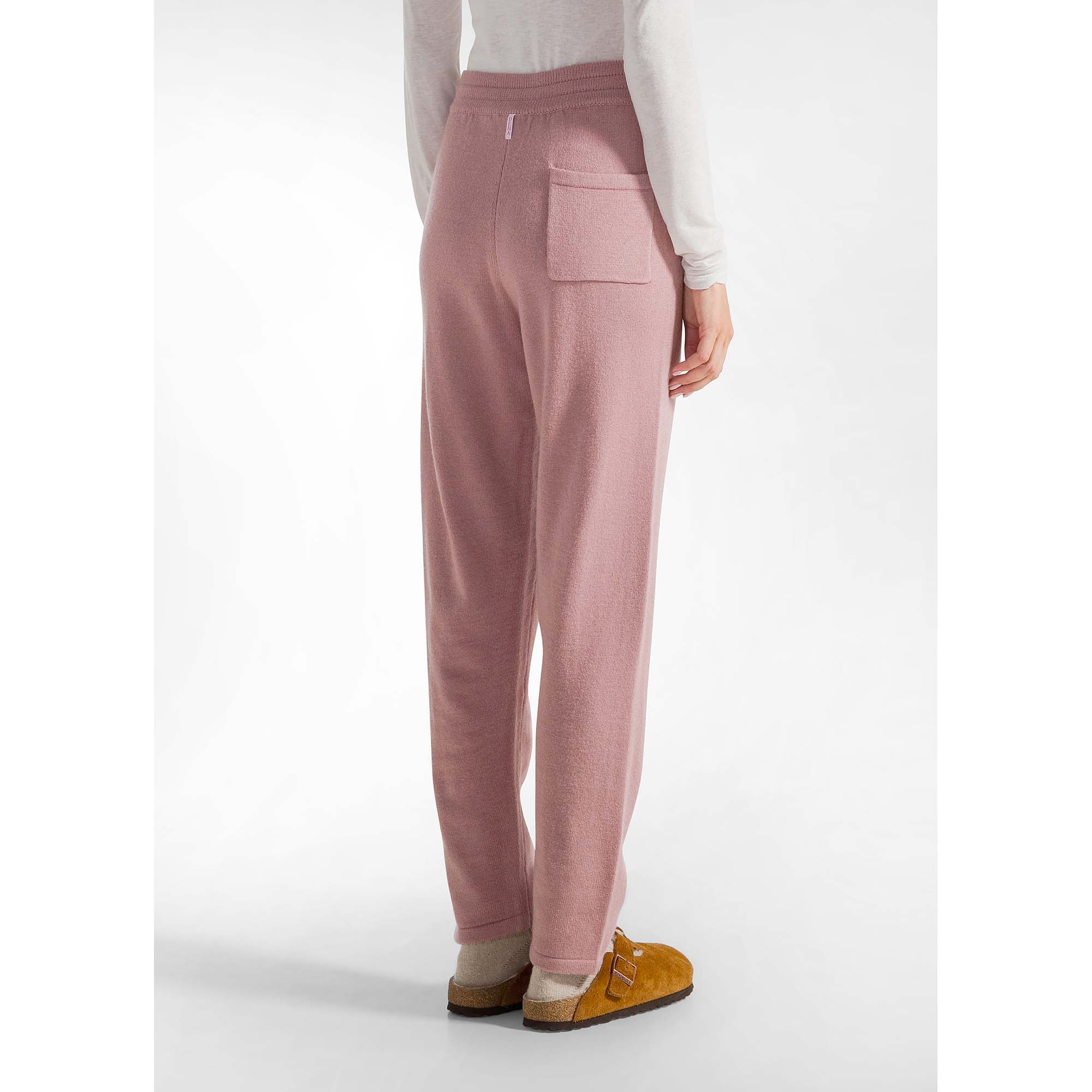 KNITTED_CARROT_PANTS_A00725_26310_Image_4