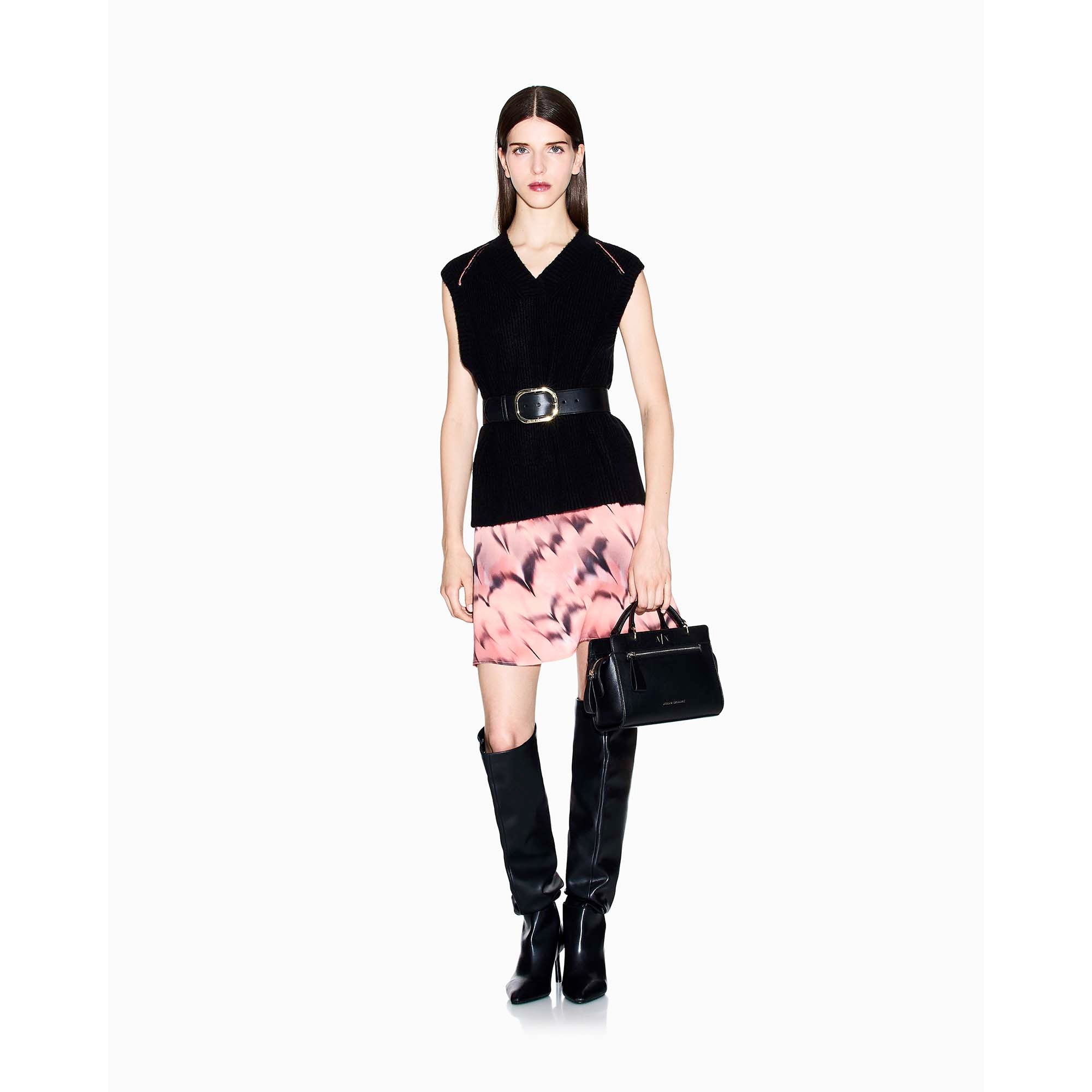 KNIT_TOP_XW000777AF16643_UC001_Image_5