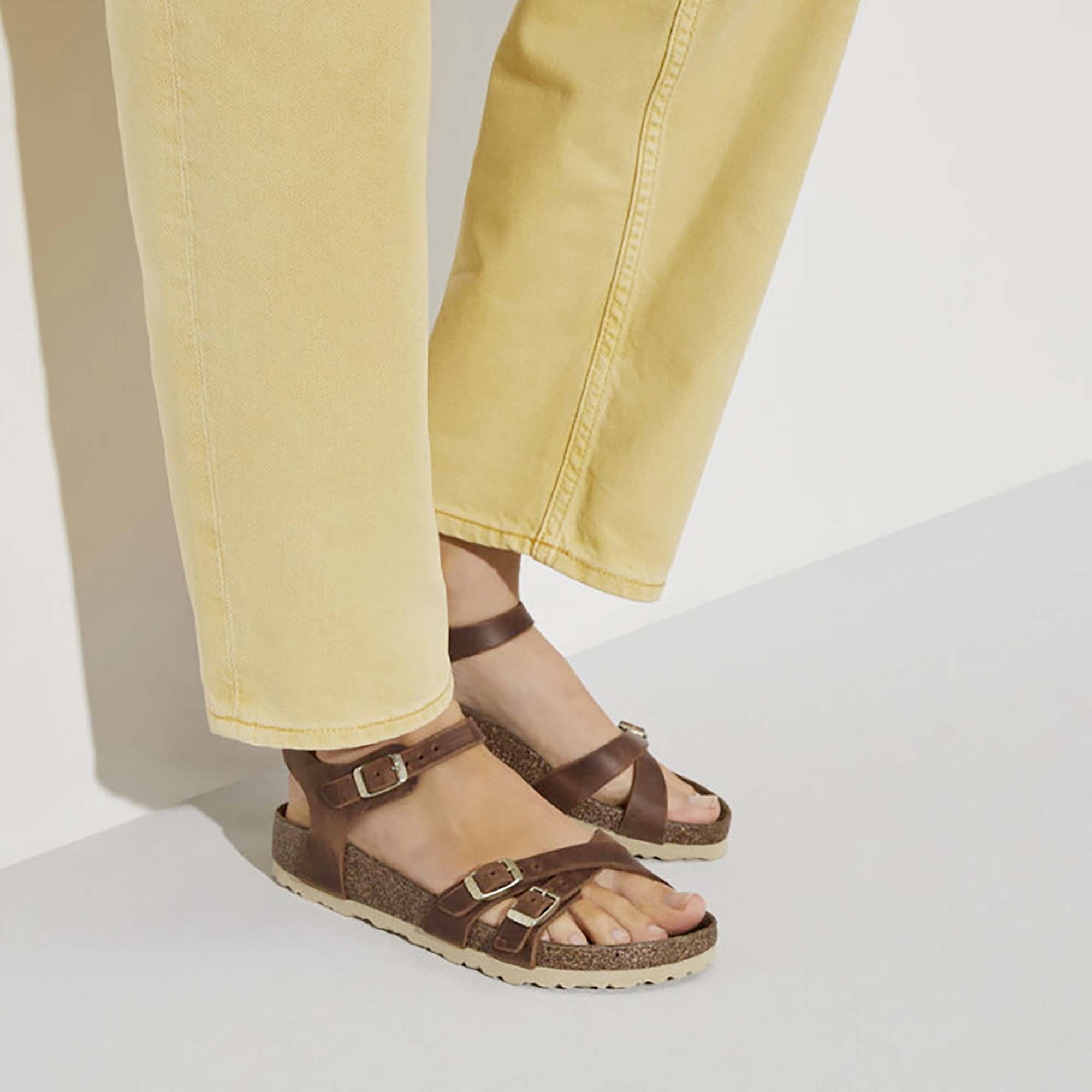 KUMBA_WAXY_LEATHER_1021489_COGNAC_Image_5