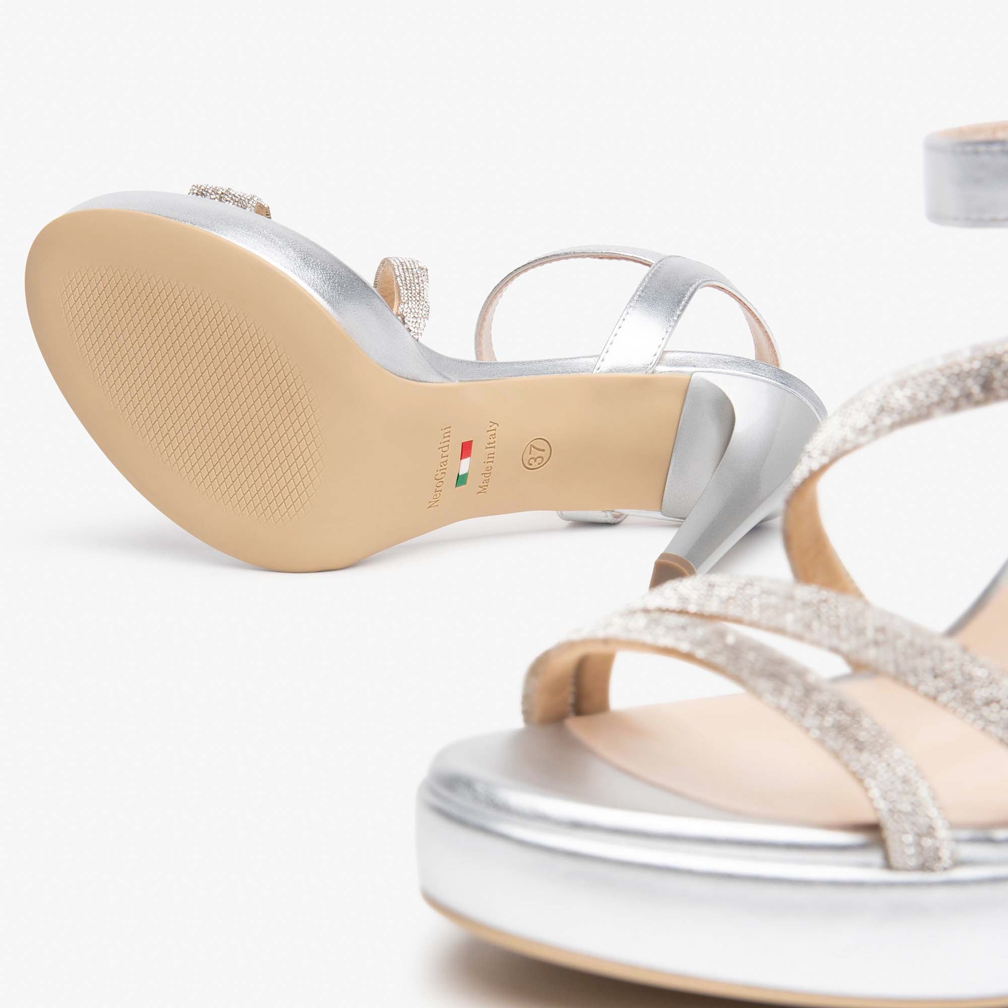 LAMINATO_BATTISTPU_LAURIA_82_POLI8175_PLATO_RIC_E513150DE_700_Image_5