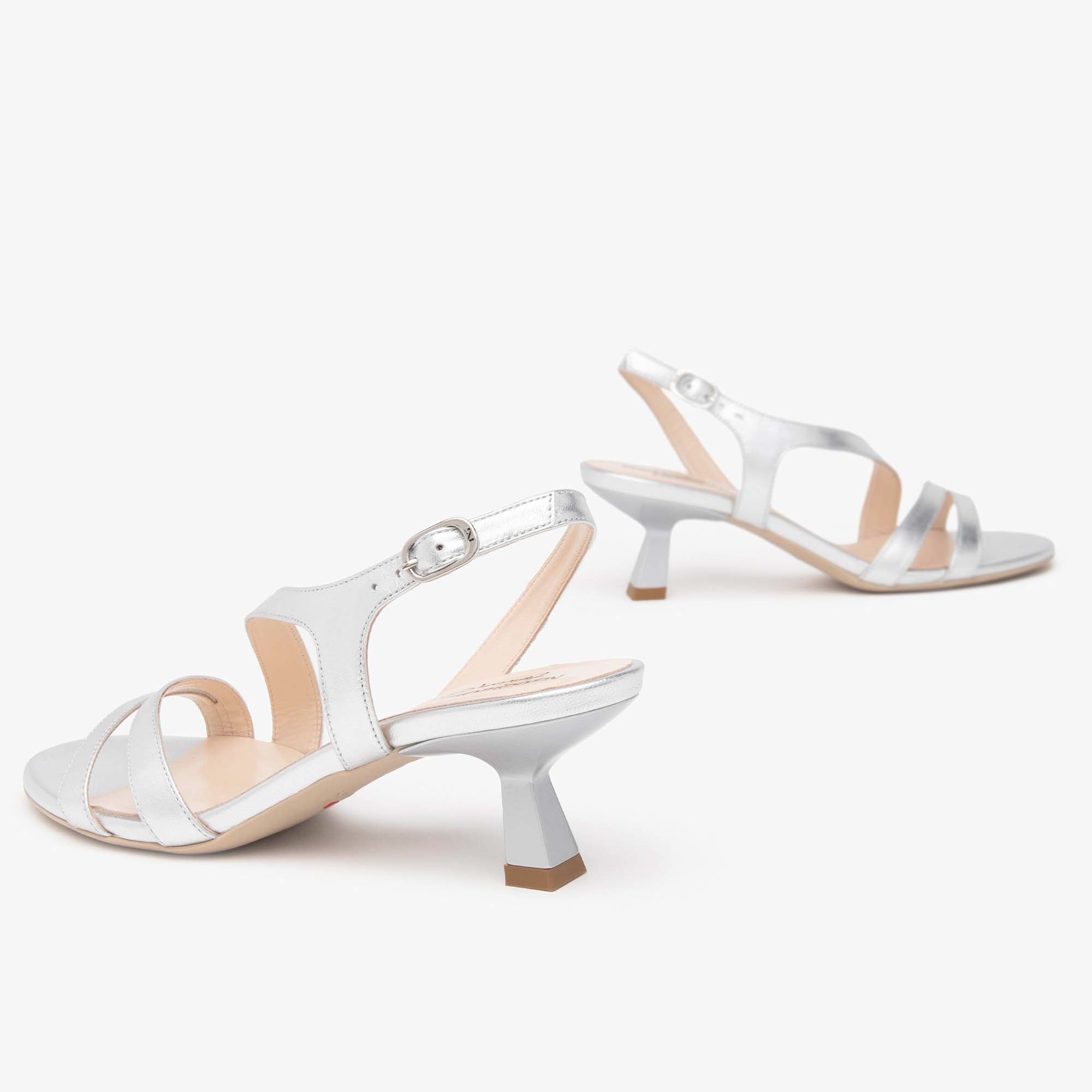 LAMINATO_TPU_MALVA_ALIMA_NATU_E513222DE_700_Image_4