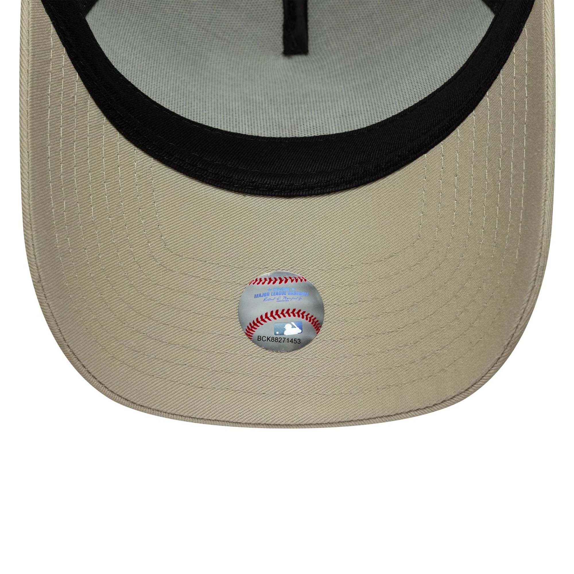 LEAGUE_ESS_TRUCKER_NEYYAN_60771711_STNDOC_Image_5