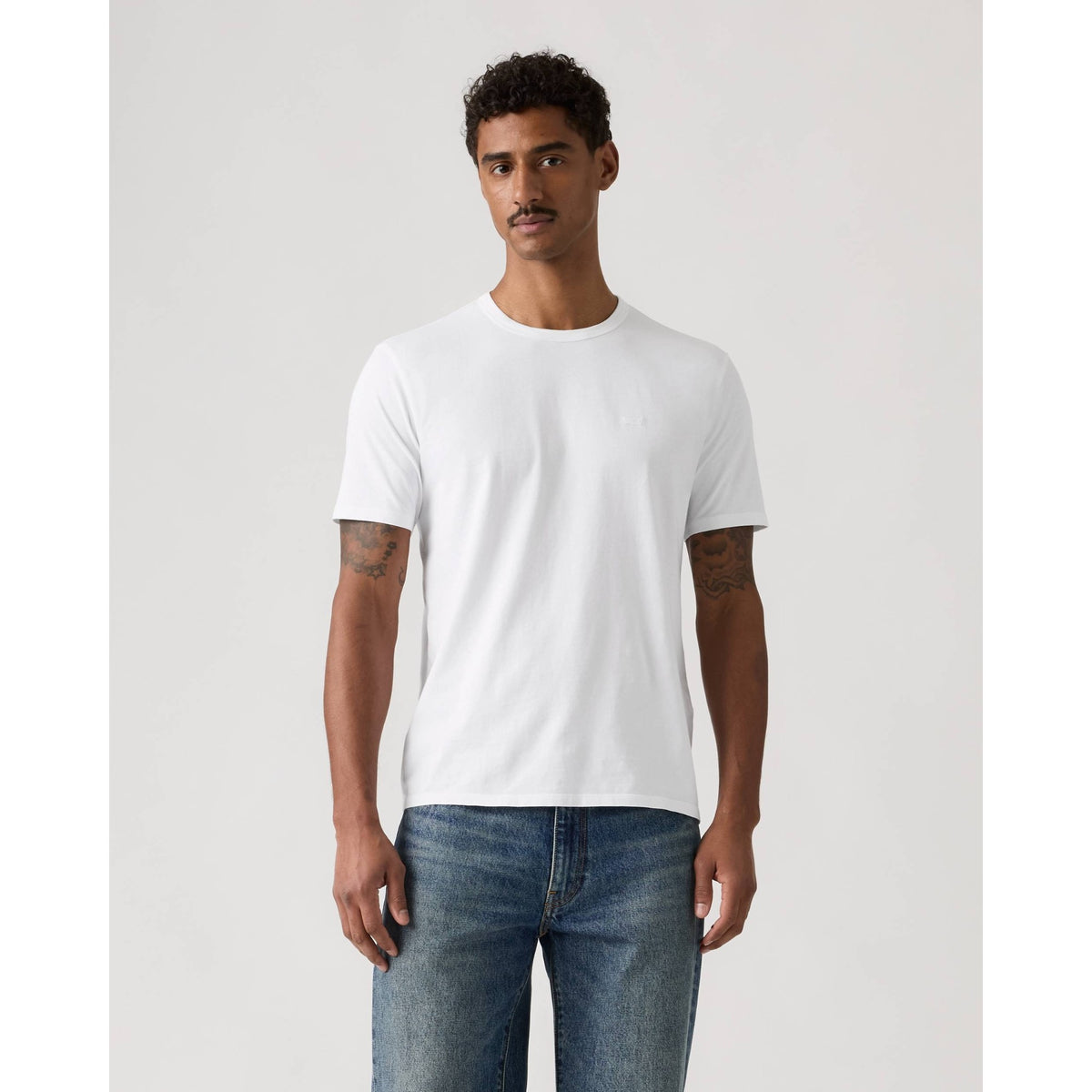 LEVIS_ORIGINAL_TEE_00CXW_0001_Image_2