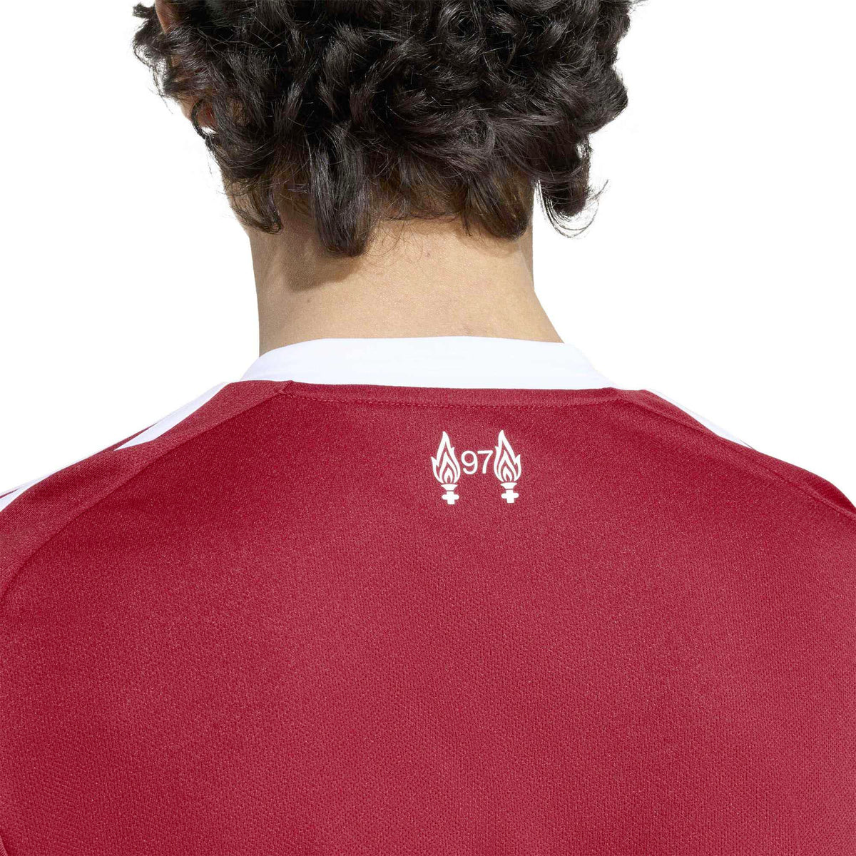 LFC_H_JSY_JV6423_STRRED_Image_5