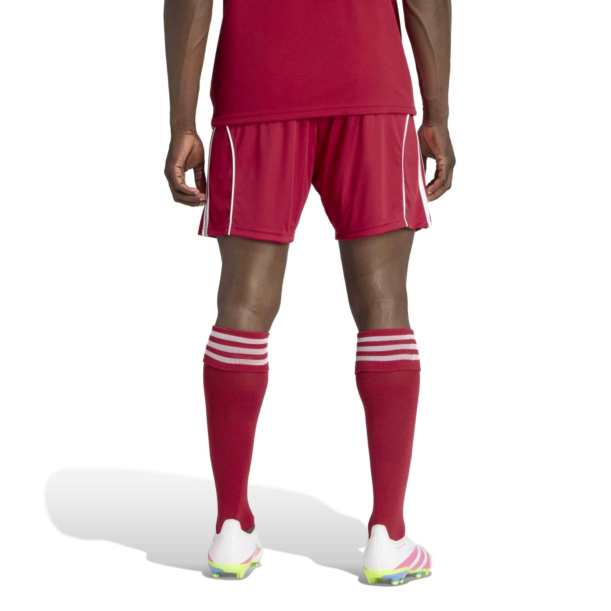 LFC_H_SHO_JV6425_STRRED_Image_3
