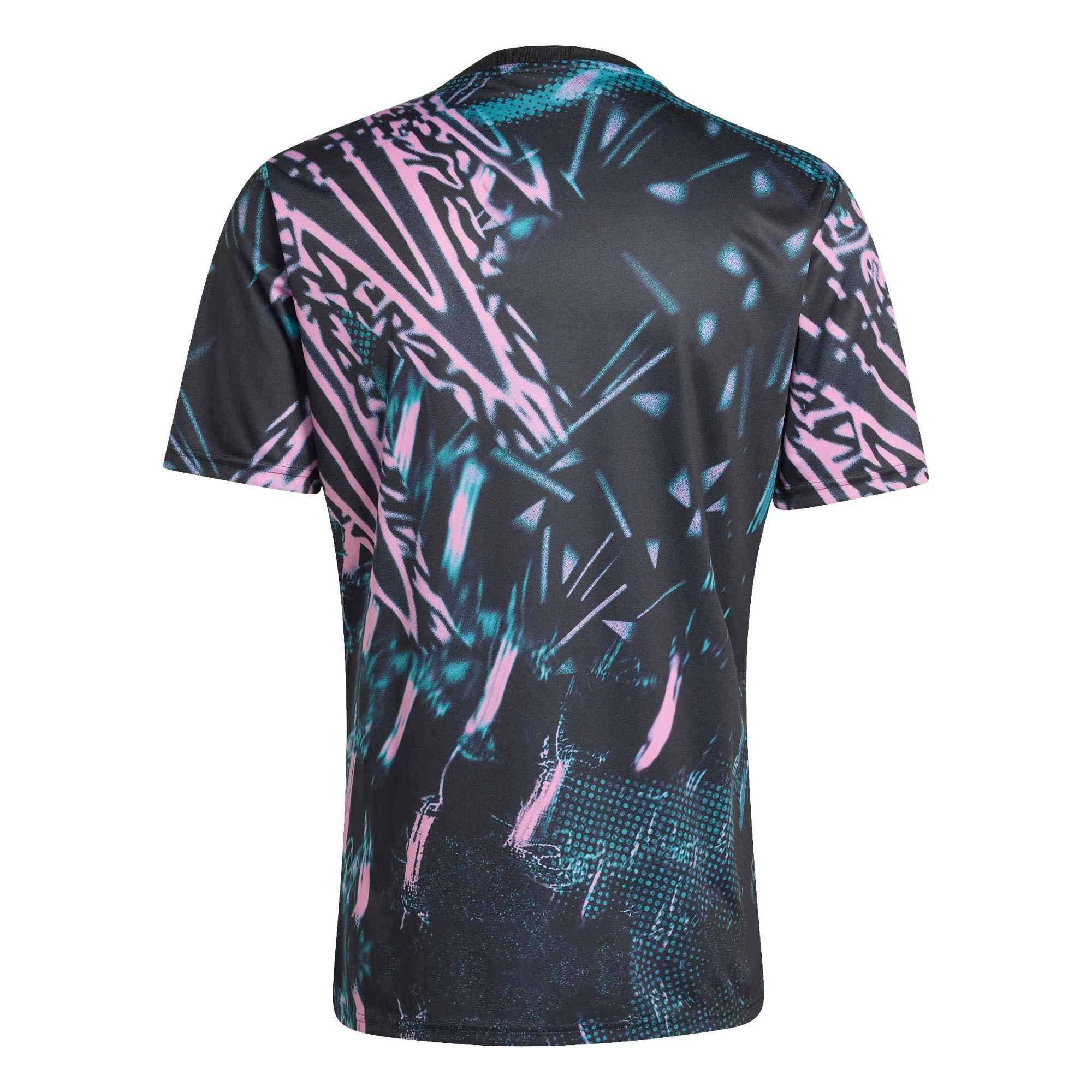 LFC_PRESHI_KB1447_BLACKEQ_Image_2