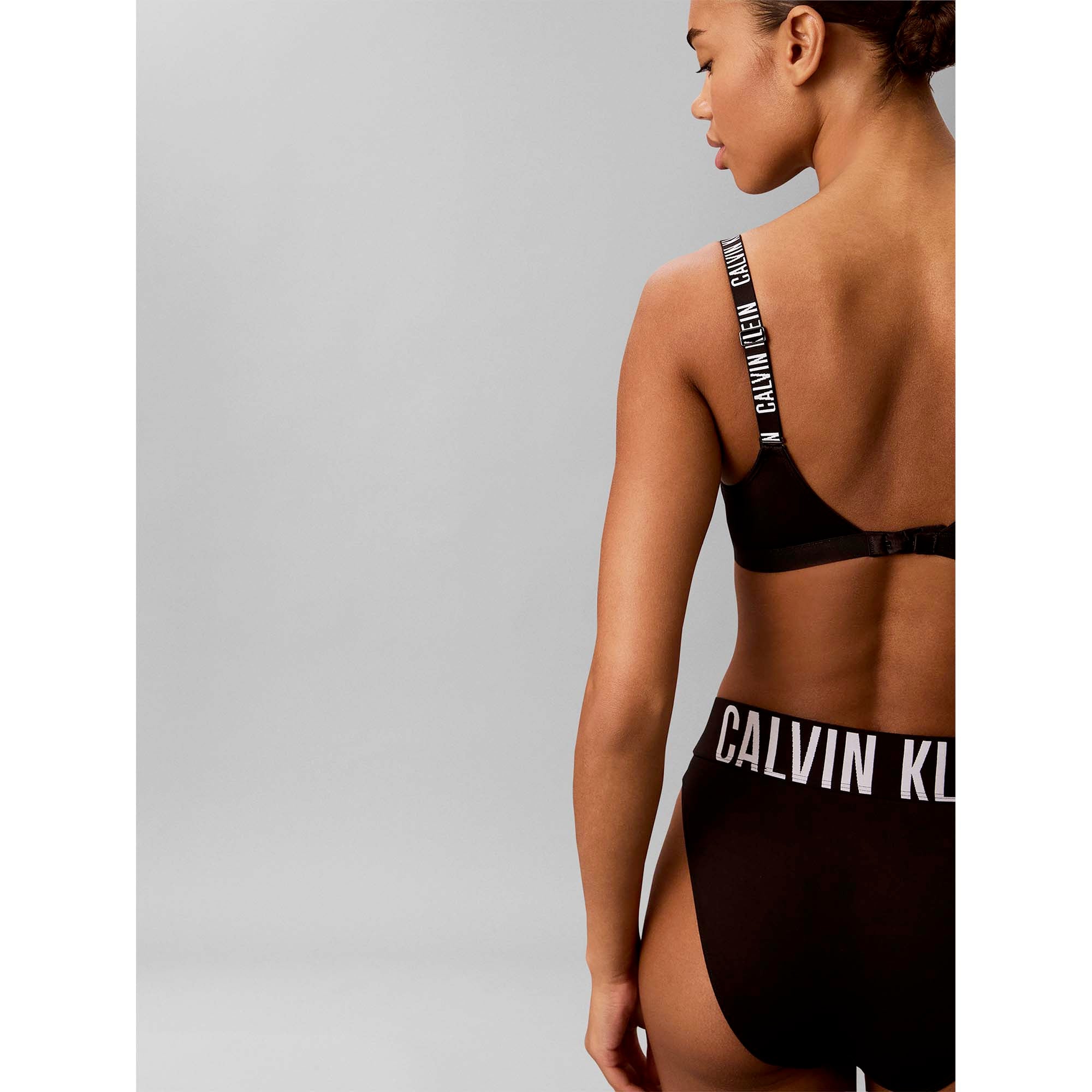 LGHTLY_LINED_BRALETTE_LV00QF8754_UB1_Image_6