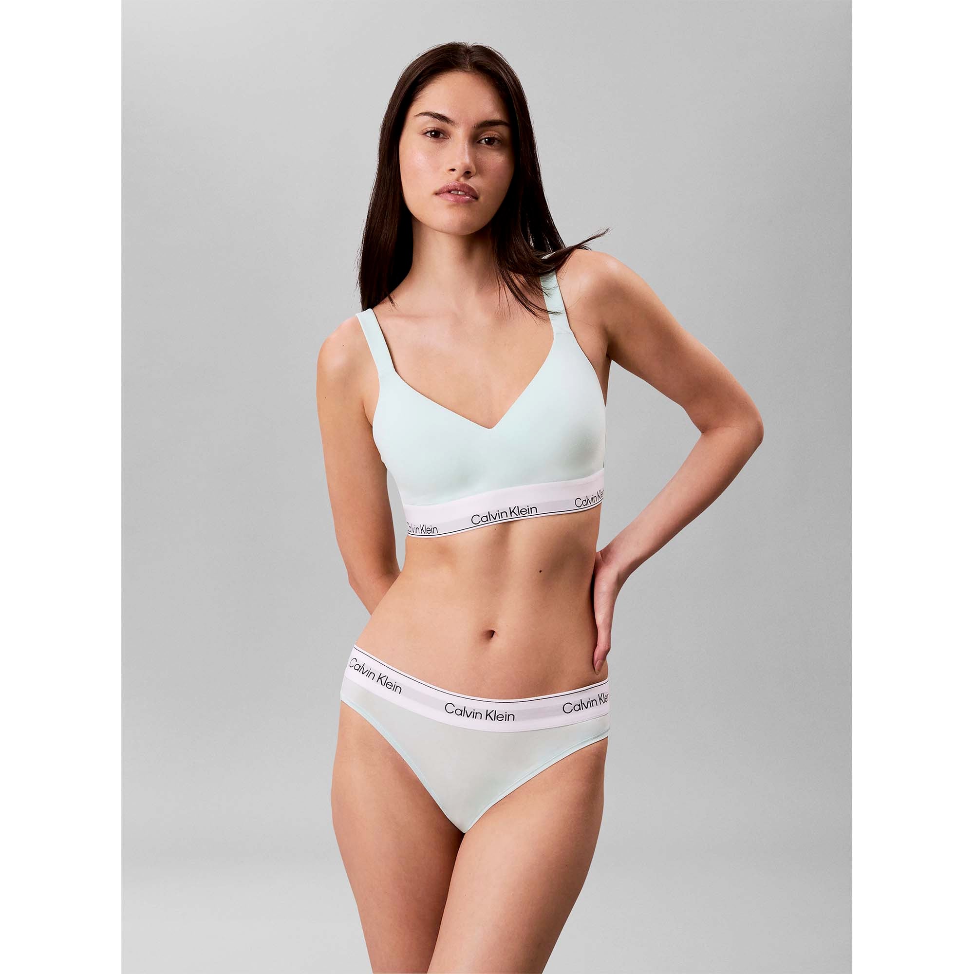 LIFT_BRALETTE_LV00QF8500_3Q5_Image_2