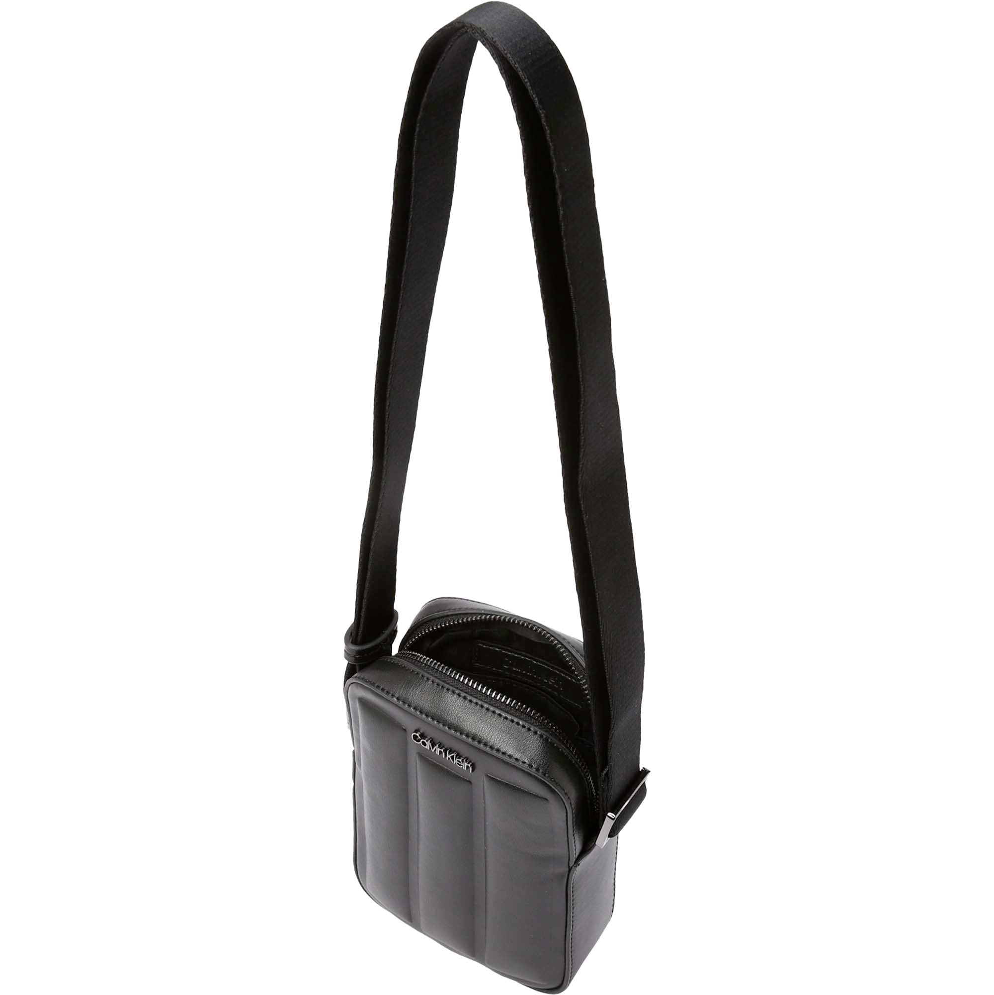 LINE_QUILT_PU_REPORTER_XS_K50K511872_BEH_Image_2