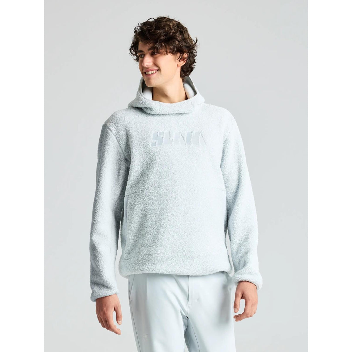 LOGO_HEAVY_HOODIE_A107011S00_W68_Image_2