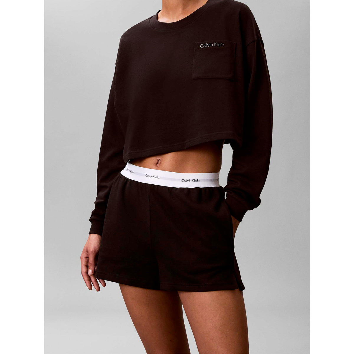 LOGO_JERSEY_SHORT_LV00QS7517_UB1_Image_4