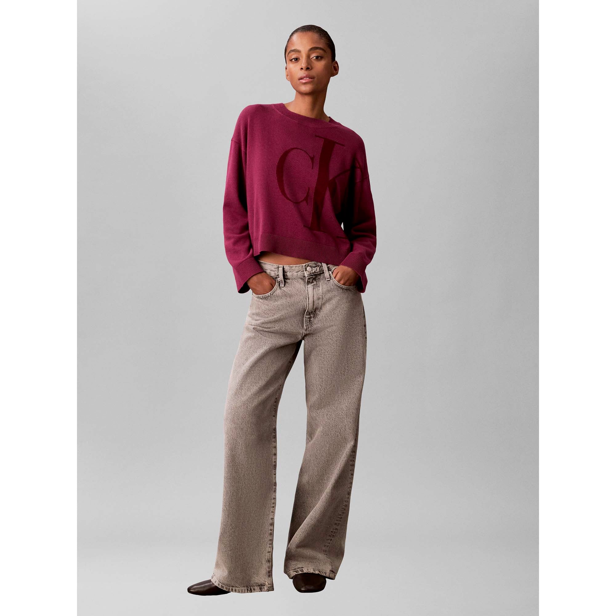 LONG_SLEEVE_SMOOTH_C_LV047E304G_2E5_Image_2