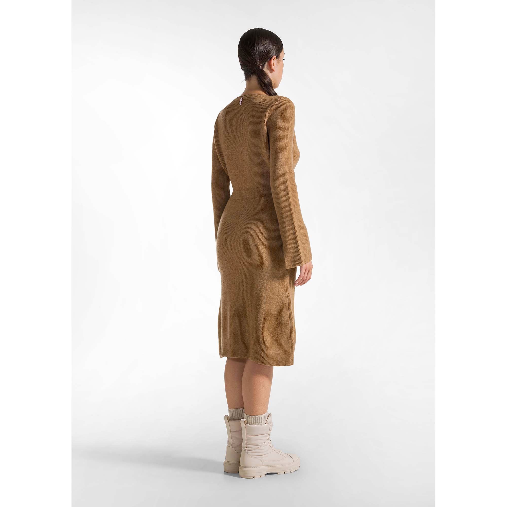 LOUNGE_KNITTED_LONG_DRESS_D12219_26117_Image_4
