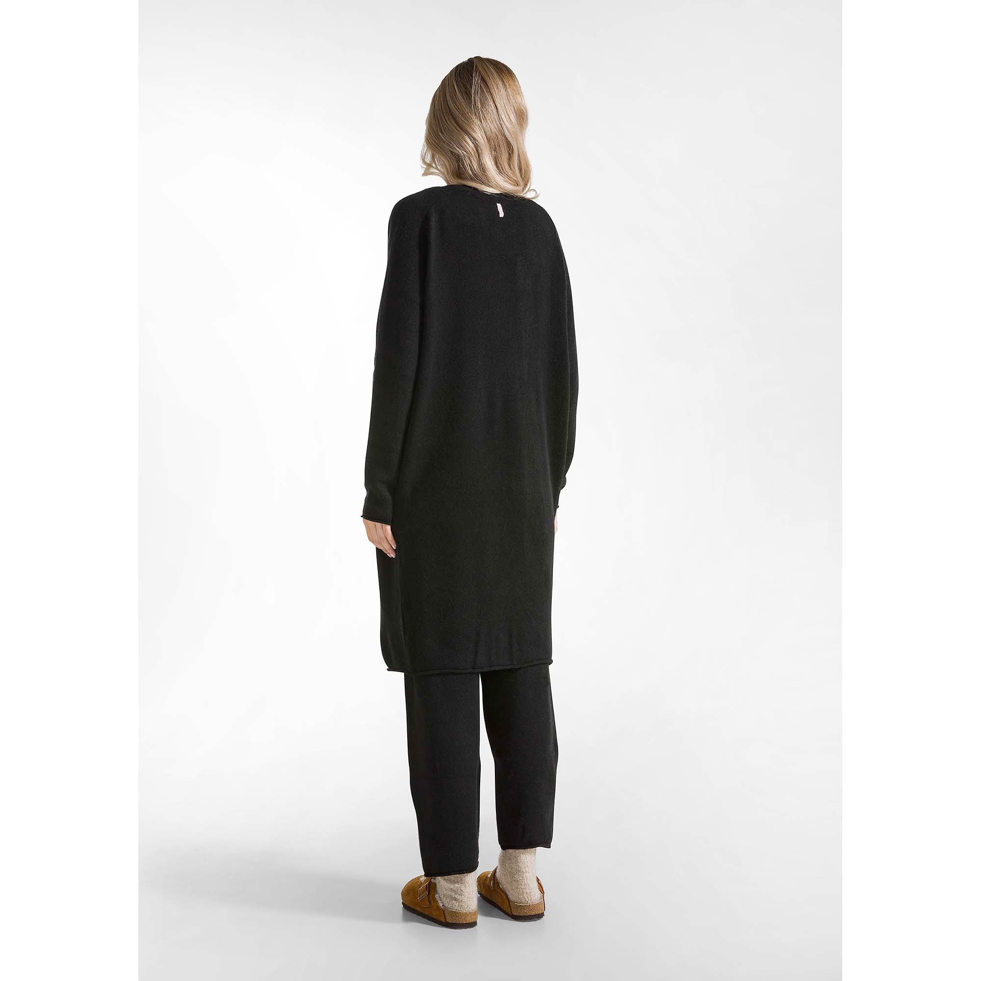 LOUNGE_KNITTED_TOP_D12202_10009_Image_3