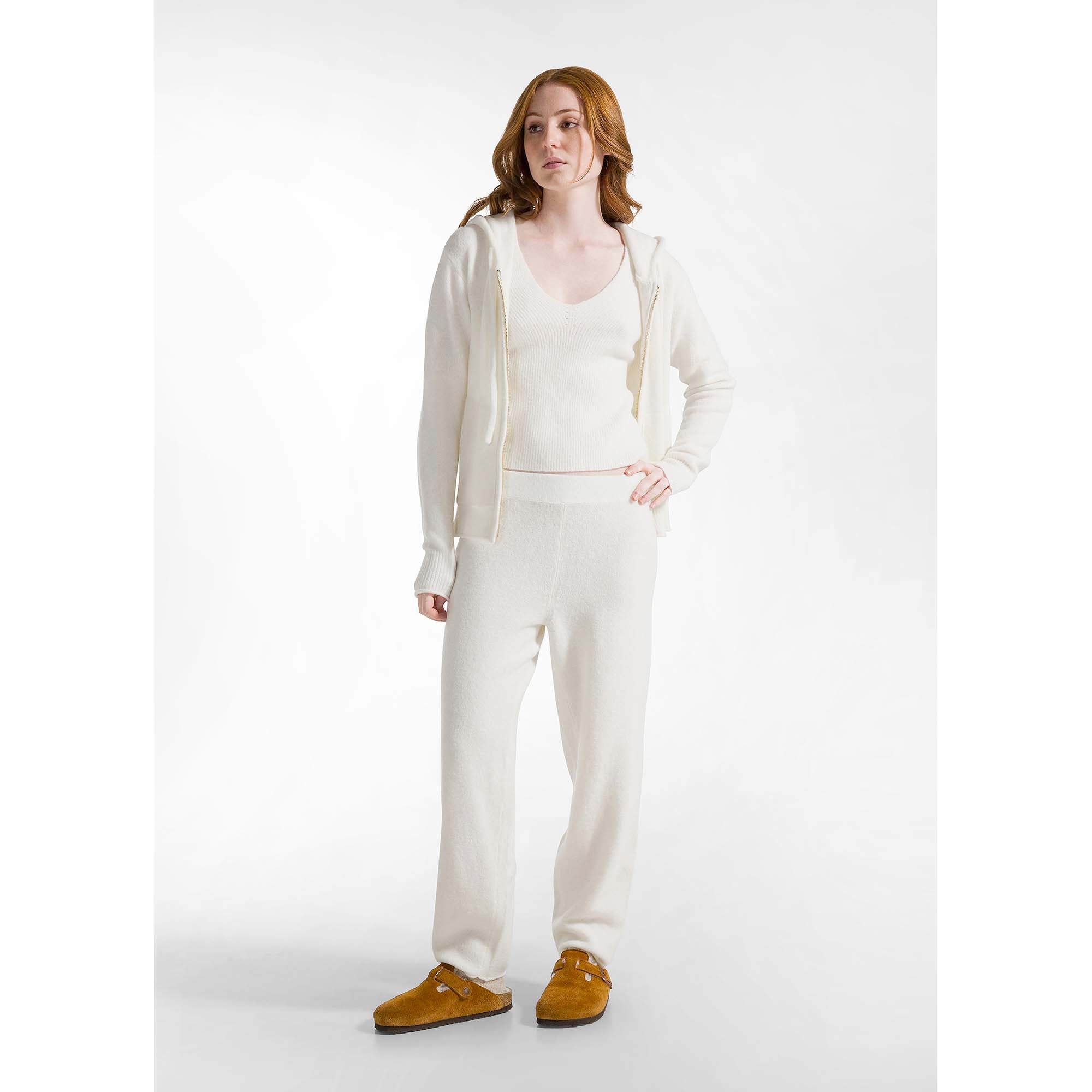 LOUNGE_KNITTED_TOP_D12202_18001_Image_5