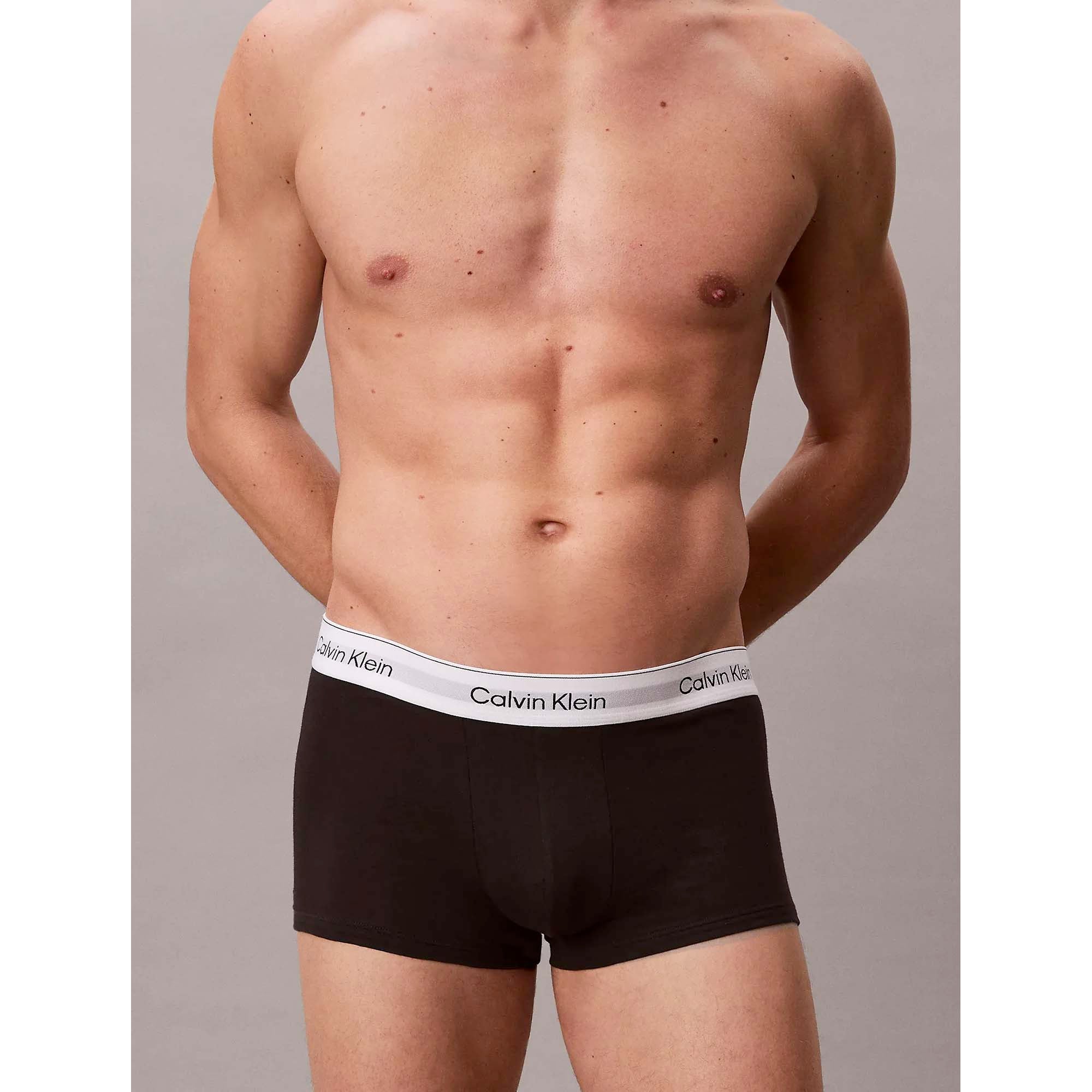 LOW_RISE_TRUNK_3PK_LV00NB4389_MP1_Image_5