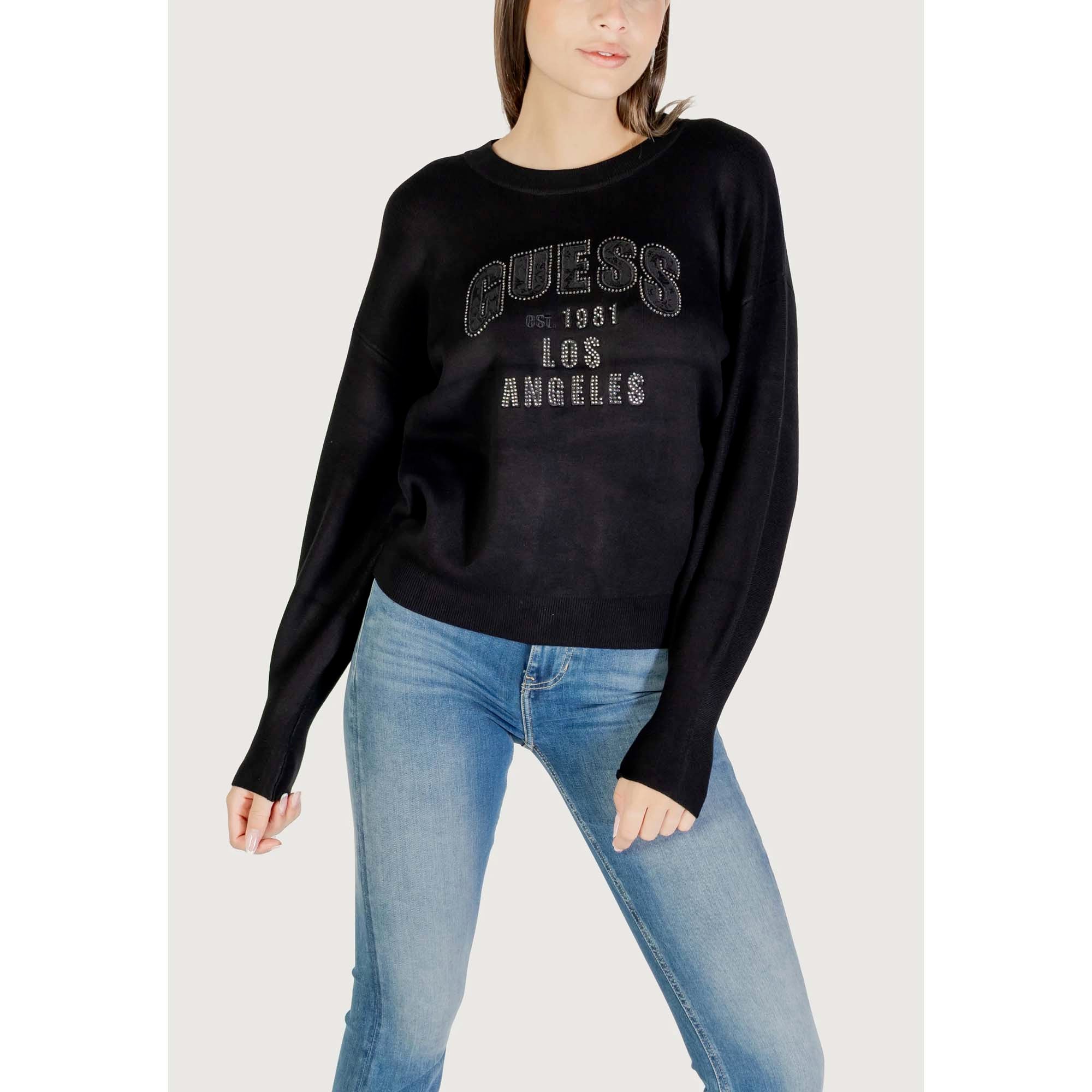 LS_CN_LEIGHTON_LOGO_SWTR_W5YR26Z26I2_JBLK_Image_2