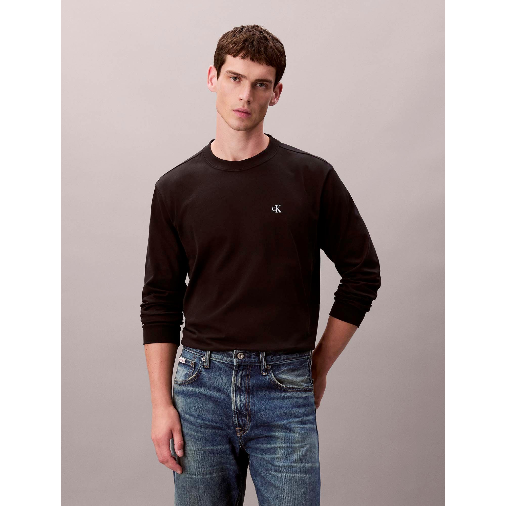LS_EASY_MONOGRAM_TEE_LV04RD247G_UB1_Image_2