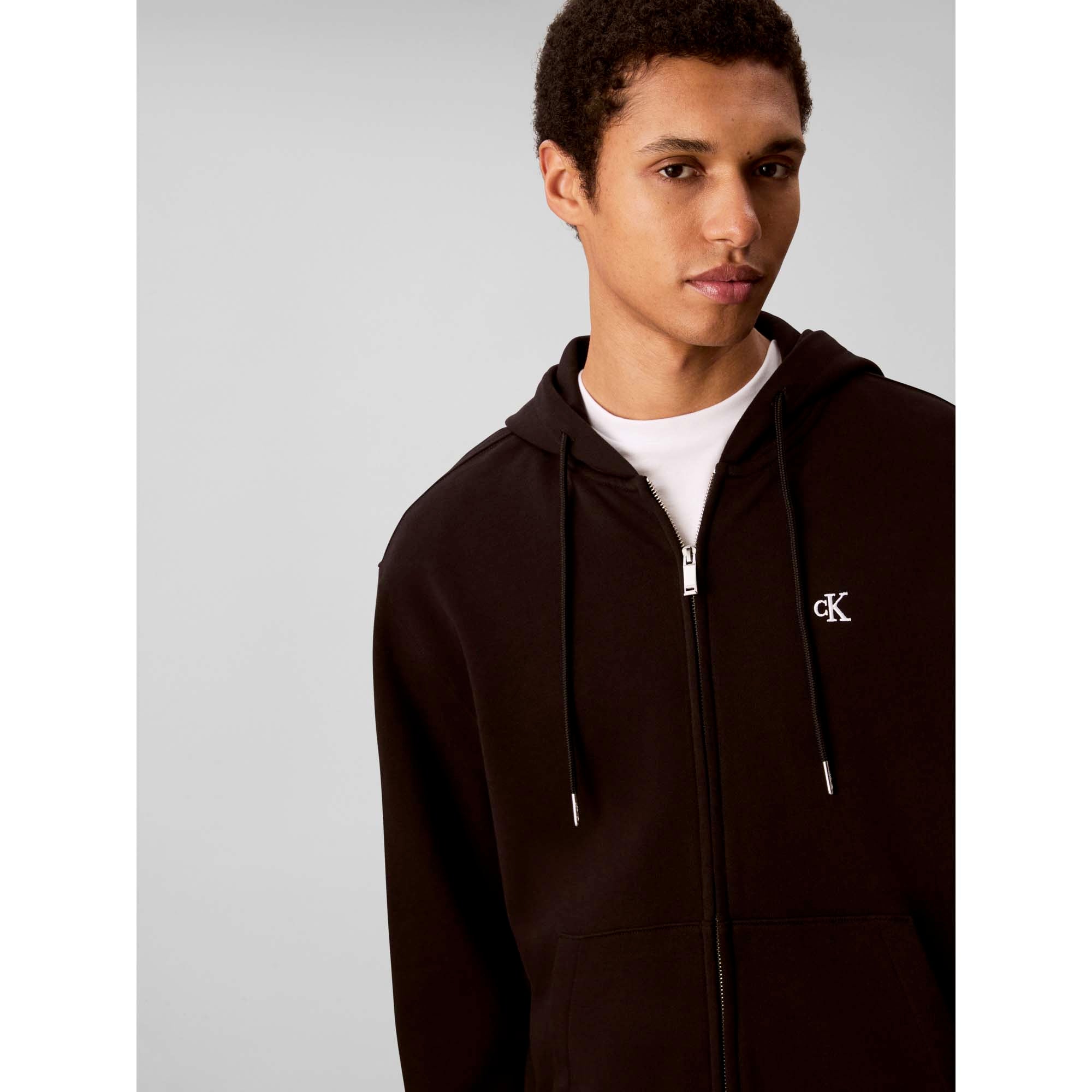 LS_EU_350TERRY_MONOG_LV04RD240G_UB1_Image_4