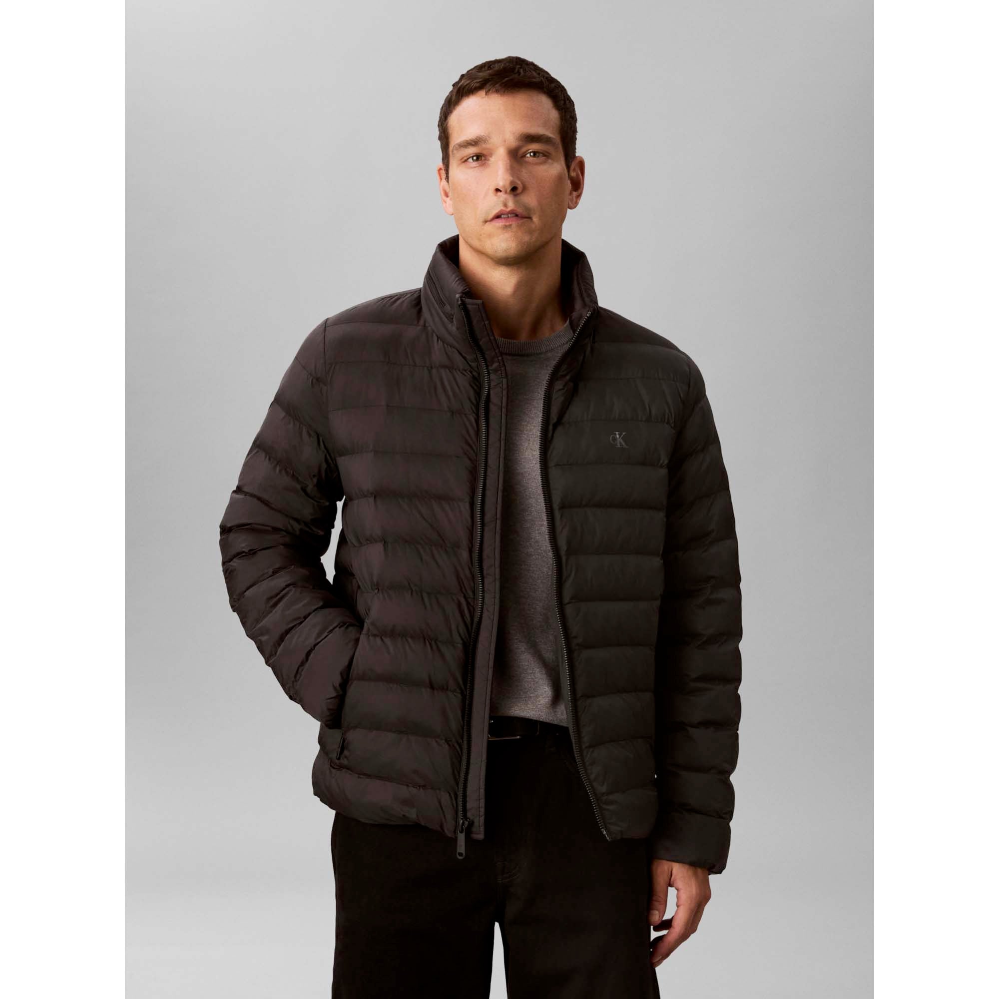 LS_NYLON_LT_WT_HOODE_LV04RC511G_UB1_Image_2