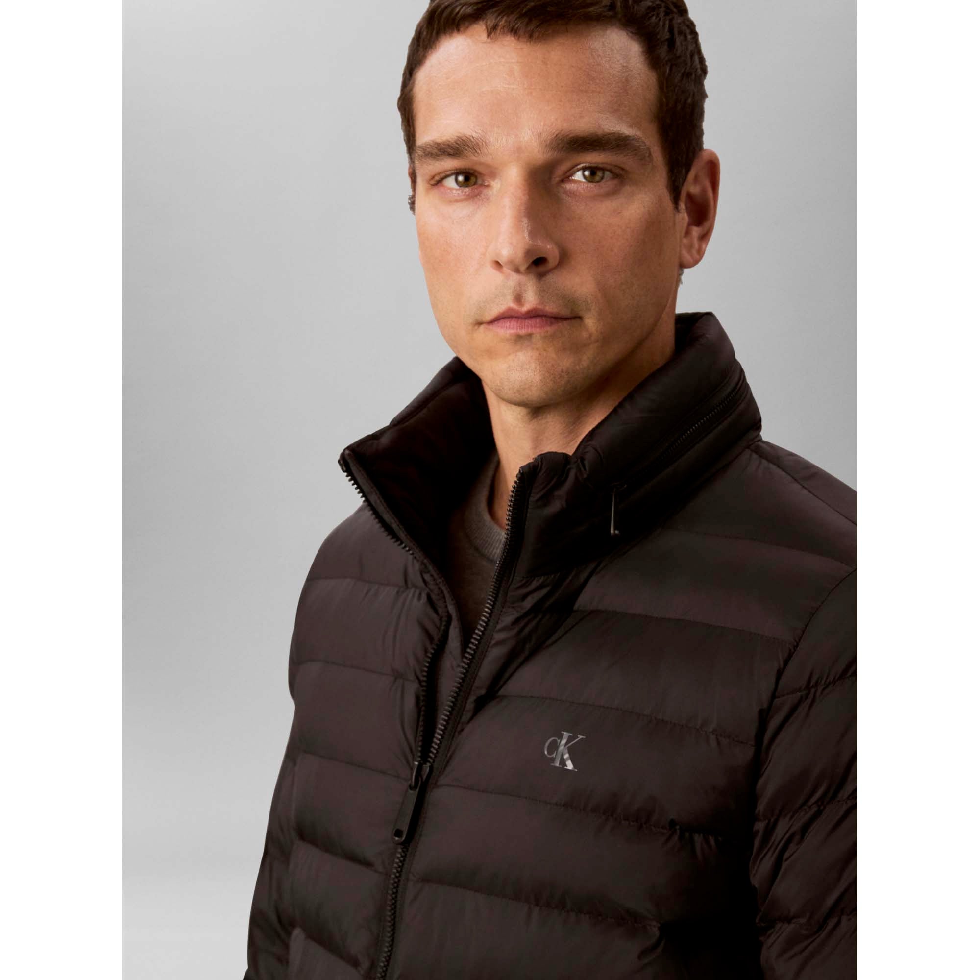 LS_NYLON_LT_WT_HOODE_LV04RC511G_UB1_Image_4