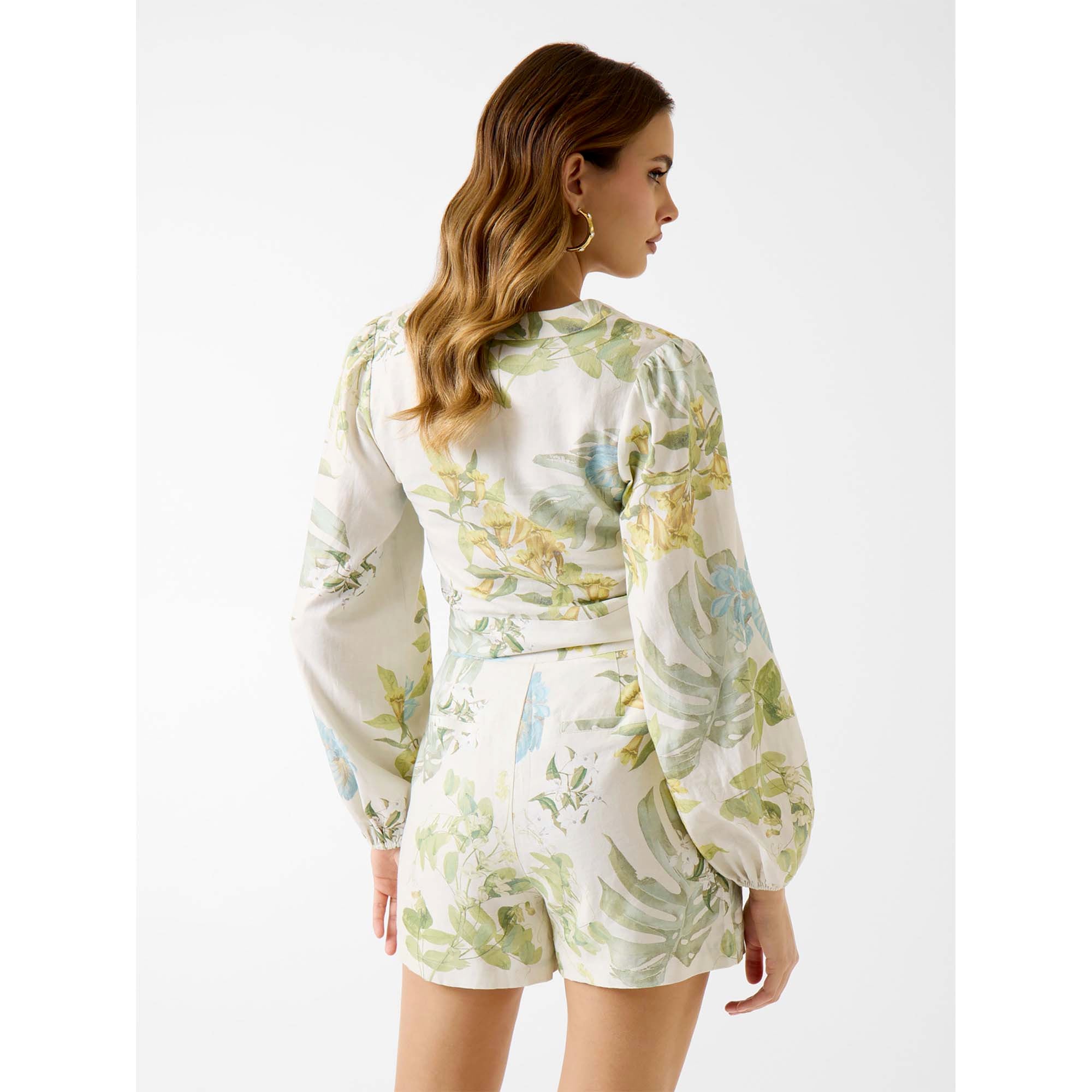 LS_SHIRLEY_LINEN_TOP_W6GHA4W2565_PMMA_Image_3