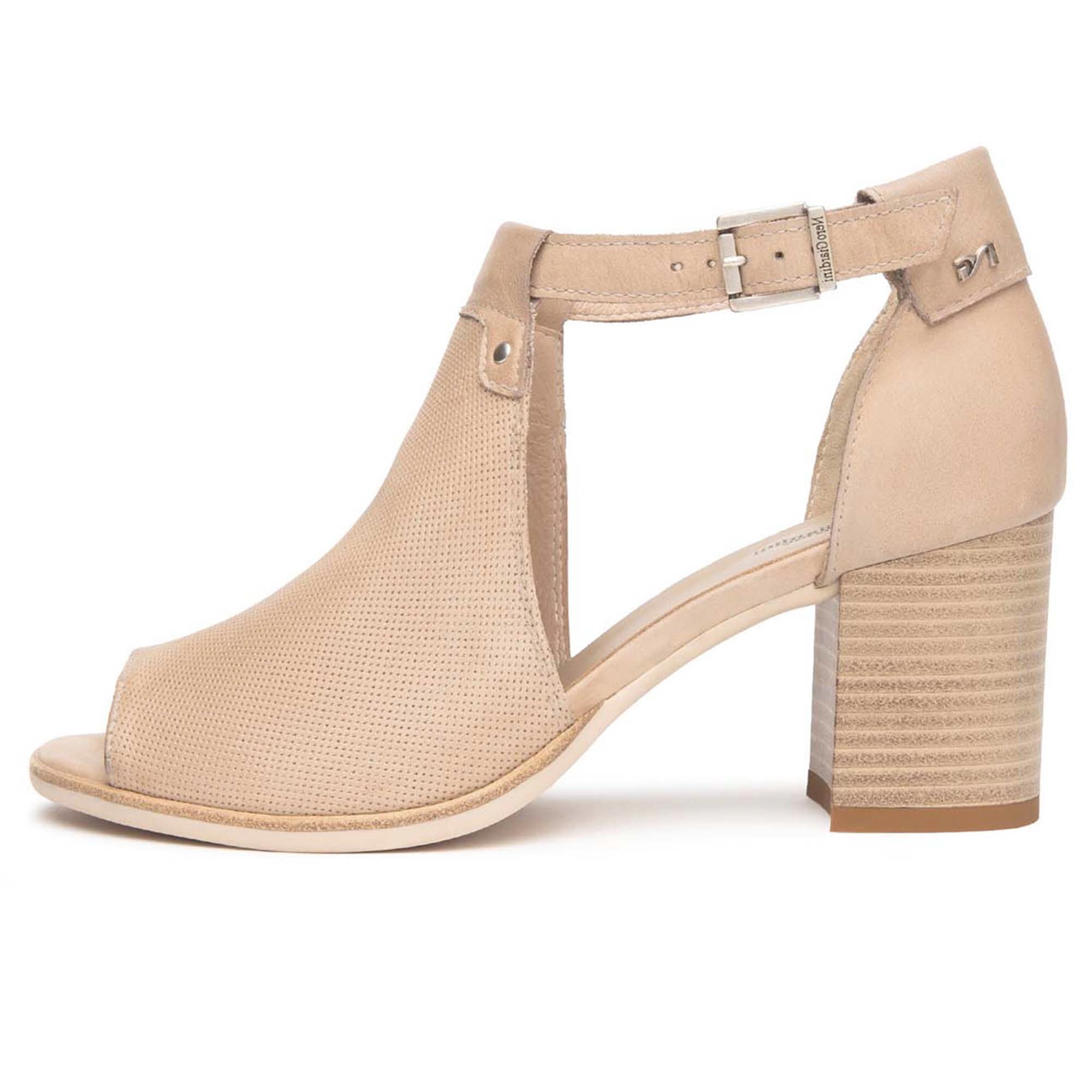 LUCKY_LUCKY_TR_GROTTE_NATURALE_9_E512690D_439_Image_1