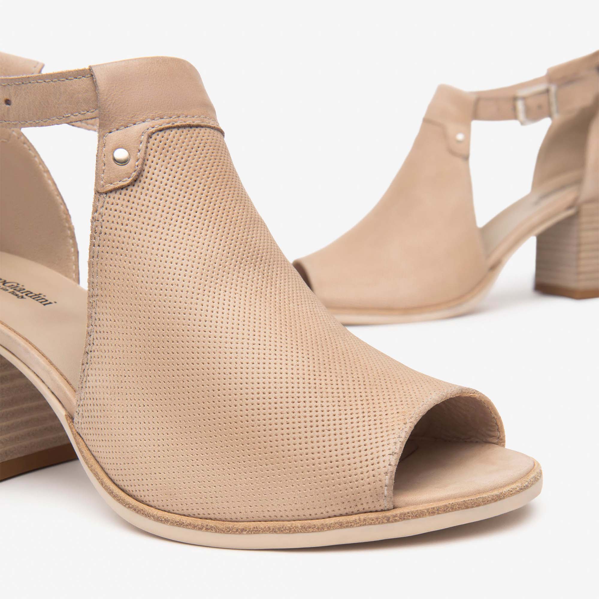 LUCKY_LUCKY_TR_GROTTE_NATURALE_9_E512690D_439_Image_3