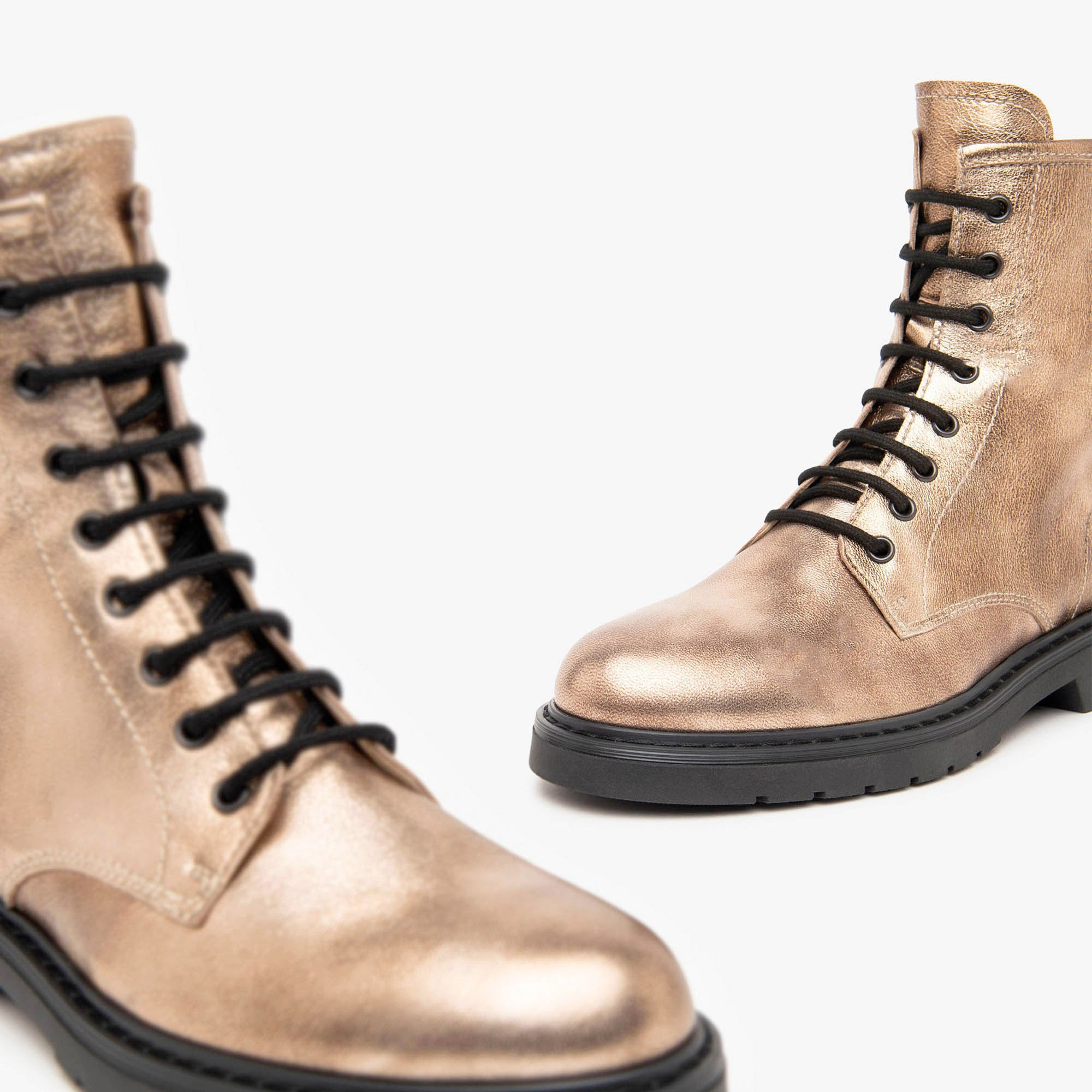 LUNARE_TR_PADOVA_LIGHT_NERO_I412006D_406_Image_3