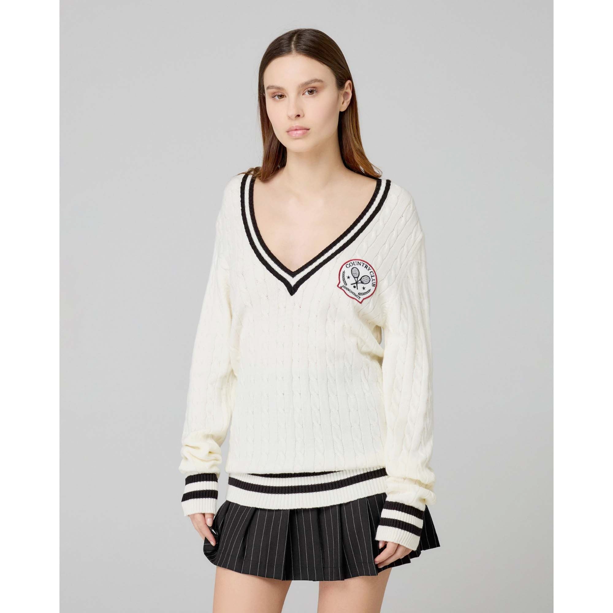 MAGLIA_SCOLLO_A_V_CON_TRECCE_E_PATCH_TENNIS_HMABW02107MTTM0001_BI04_Image_2