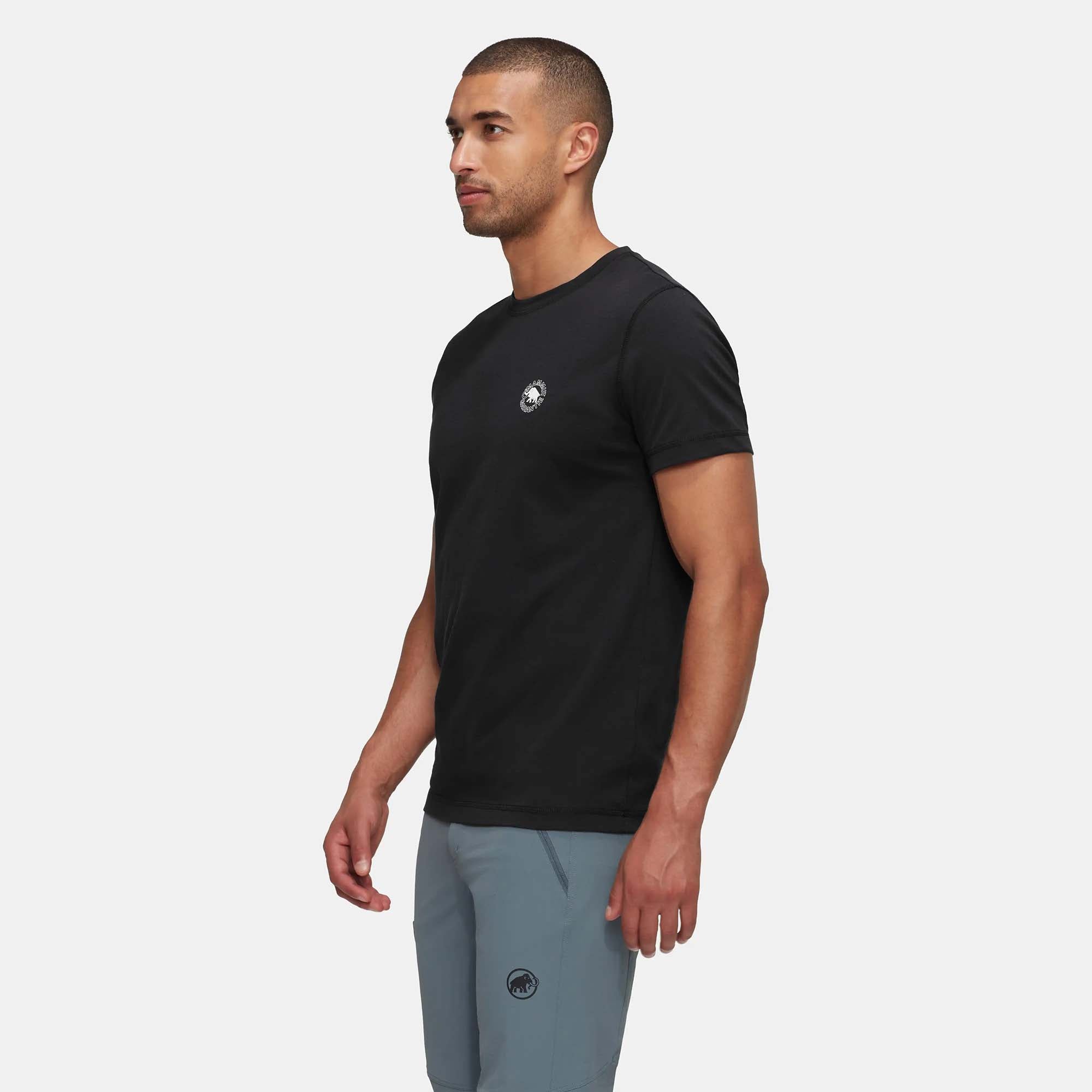 MAMMUT_CORE_T-SHIRT_MEN_GARANTIE_101705892_0001_Image_3