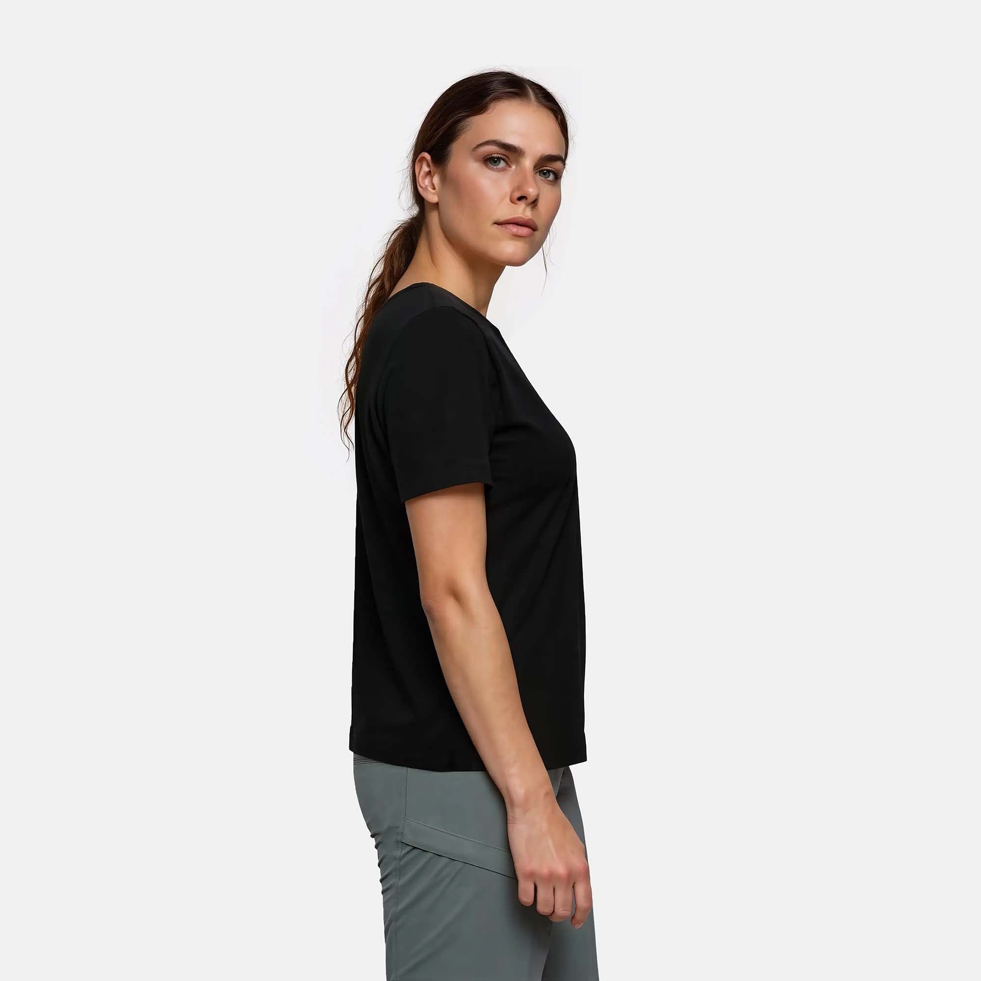 MAMMUT_CORE_T-SHIRT_WOMEN_CLASSIC_101704072_0001_Image_3