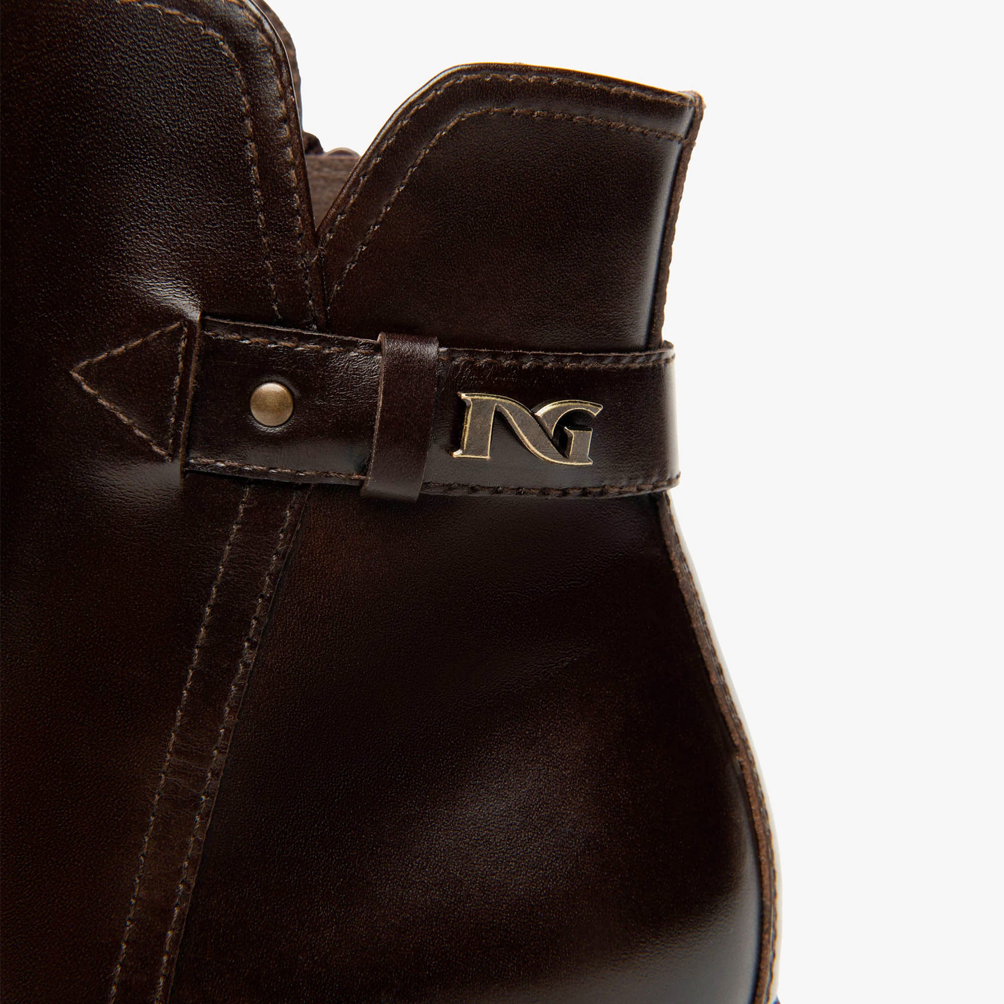 MANOLETE_TR_CANBERRA_8216_TM_I513831D_300_Image_3