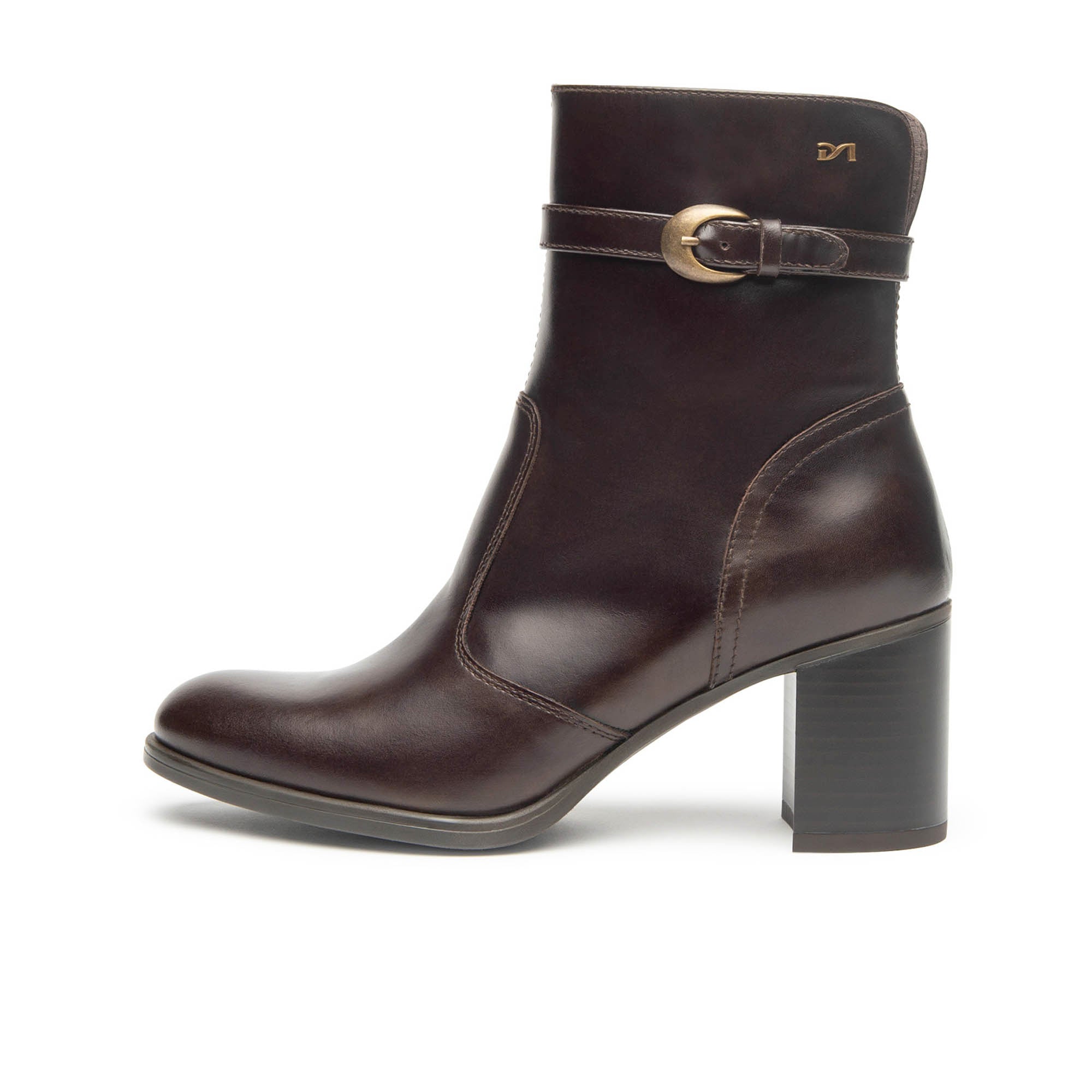 MANOLETE_TR_CAPUAGLO_I513851D_300_Image_1