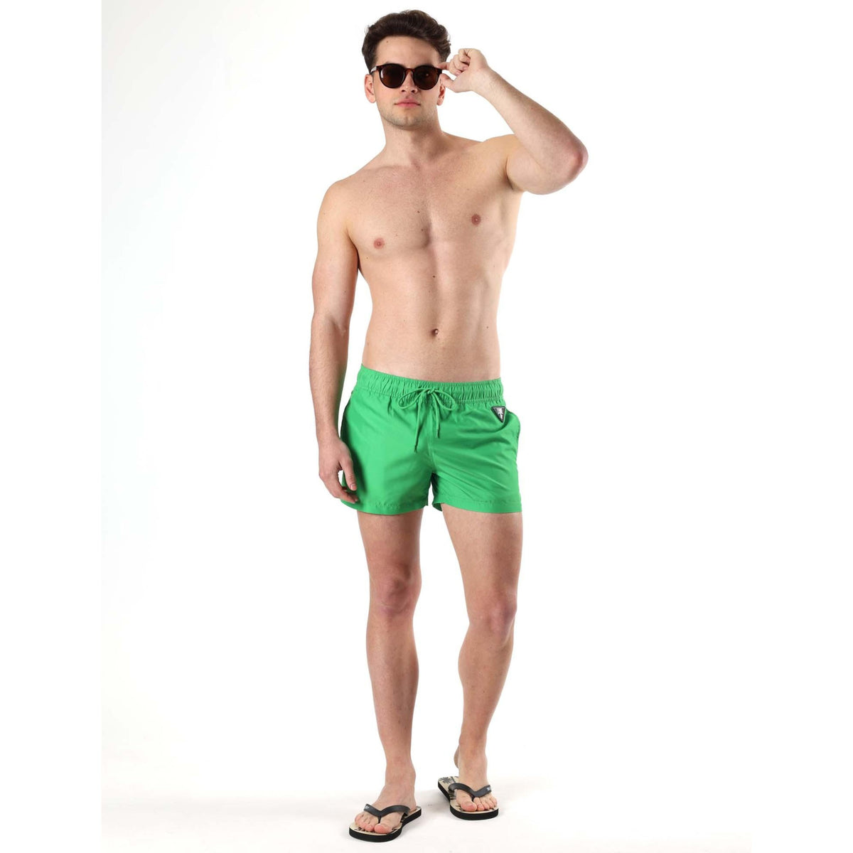MAN_BEACH_SHORT_M5780B10N01_204_Image_3