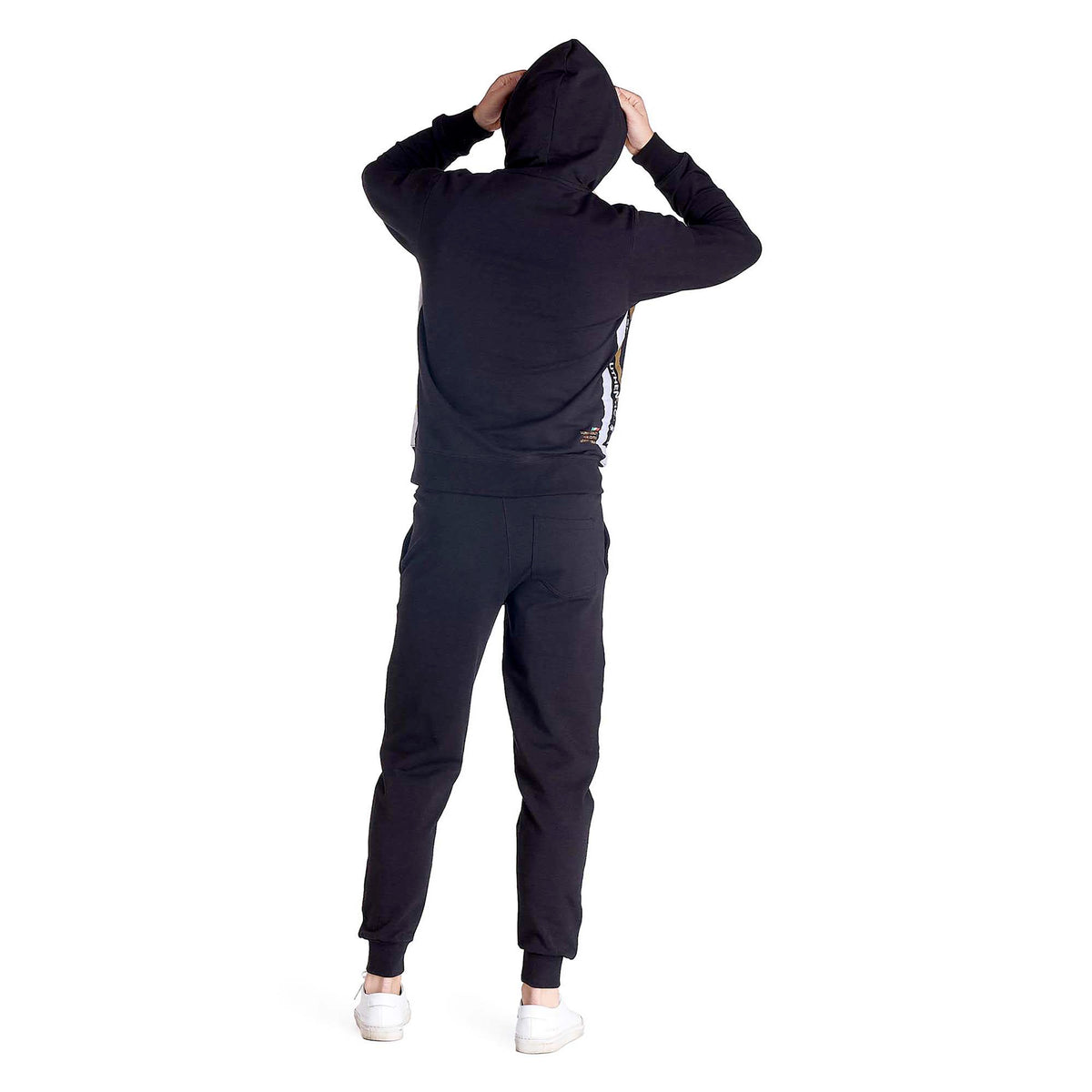 MAN_HOODY_1947_GOLD_M4082T5F01_09_Image_4