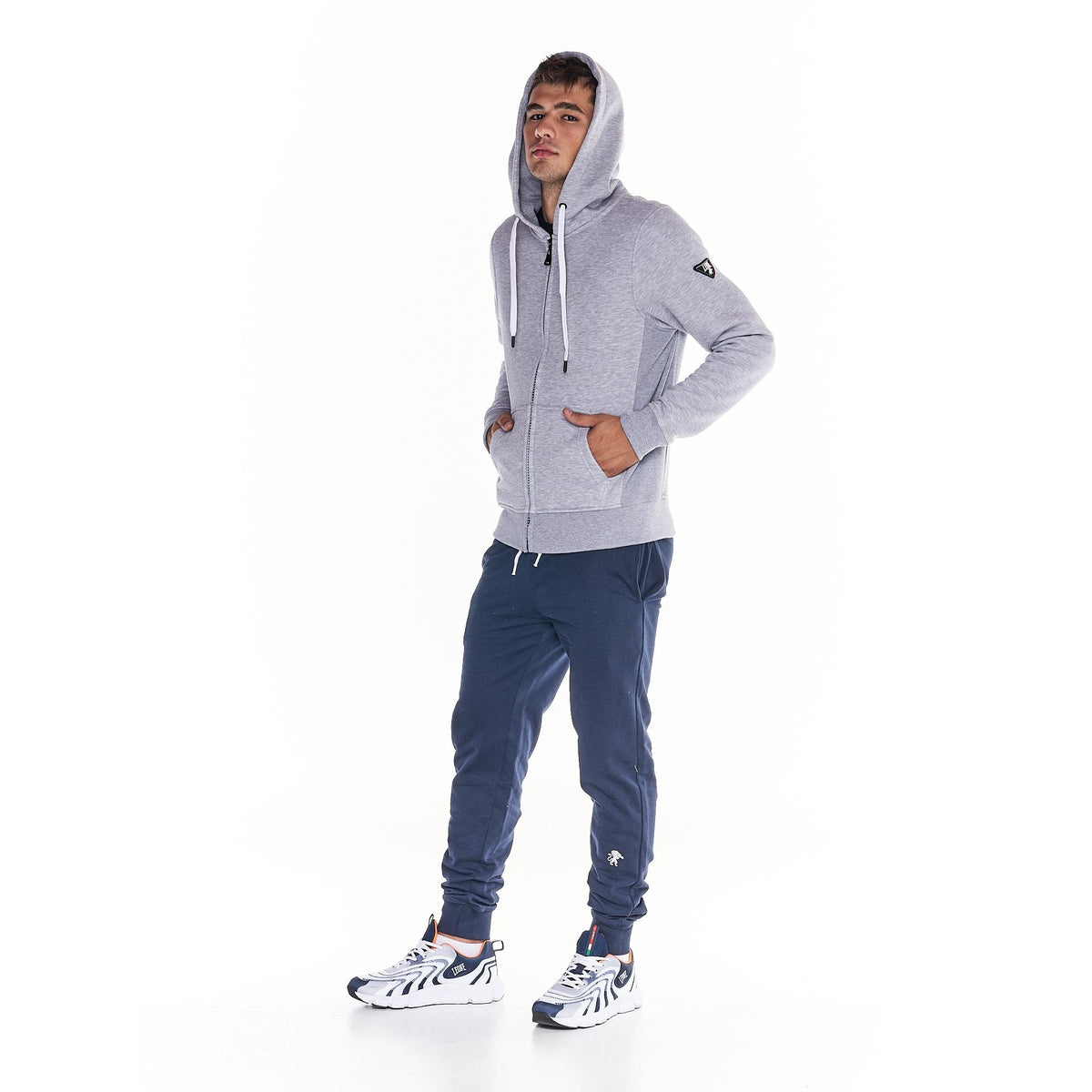MAN_HOODY_FULL_ZIP_HEAVY_BASIC_M4026T5F18_04_Image_4