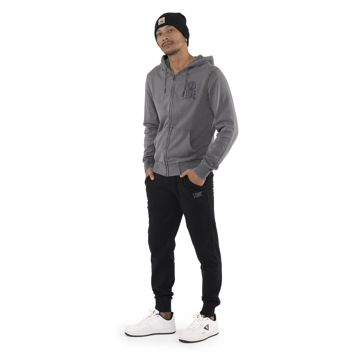 MAN_HOODY_FULL_ZIP_TREATMENTS_M6050T9F06_06_Image_3