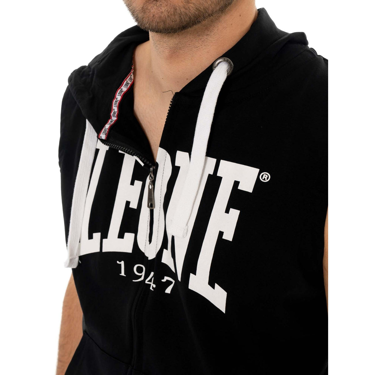 MAN_HOODY_SLEEVELESS_BIG_LOGO_M320T12F10_09_Image_4