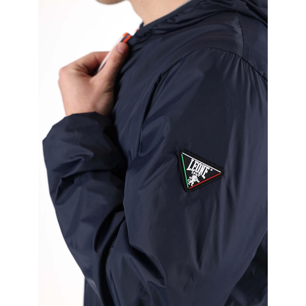 MAN_JACKETS_BASIC_M5637J8N01_10_Image_4