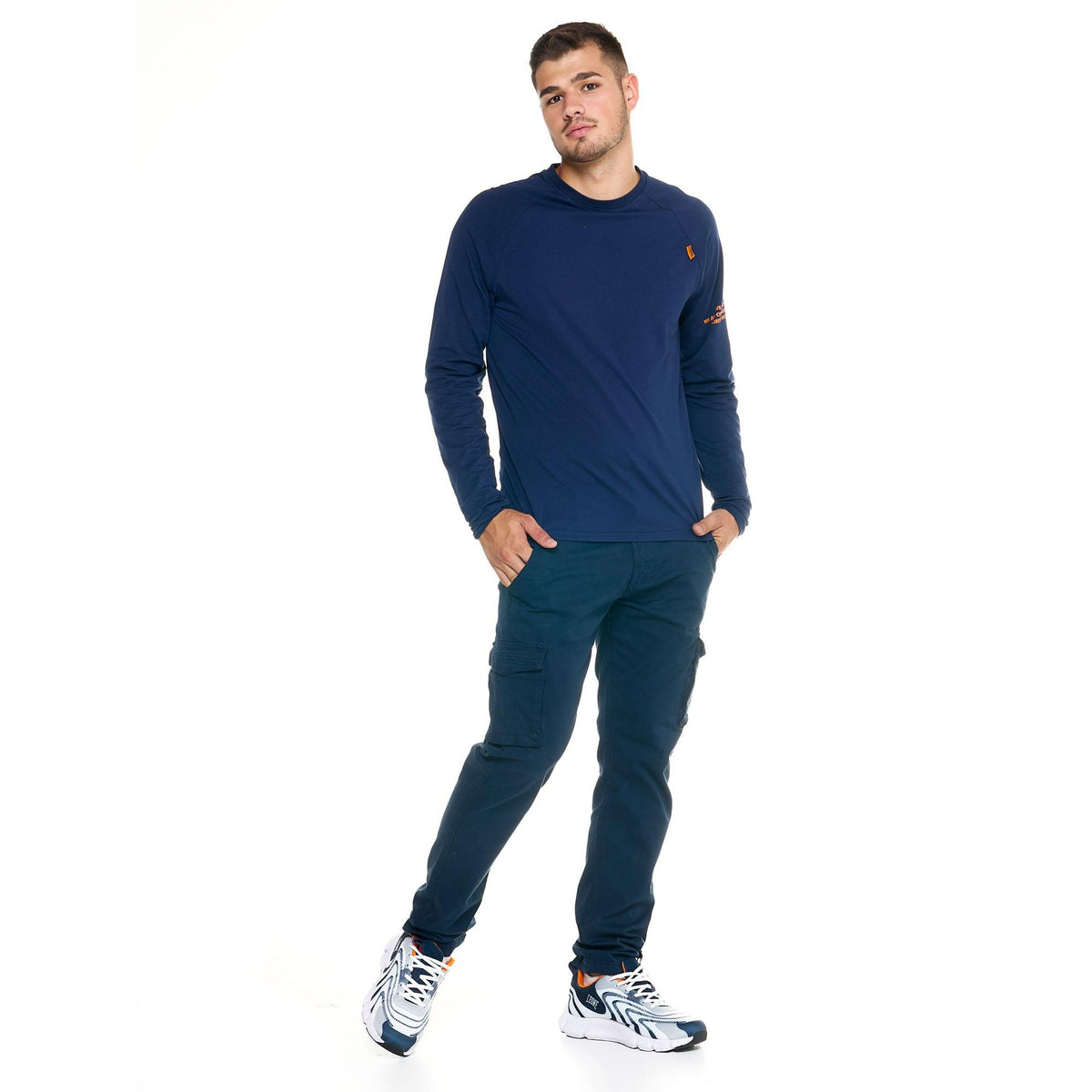 MAN_LONG_SLEEVE_SHADES_M5039S7J05_10_Image_4