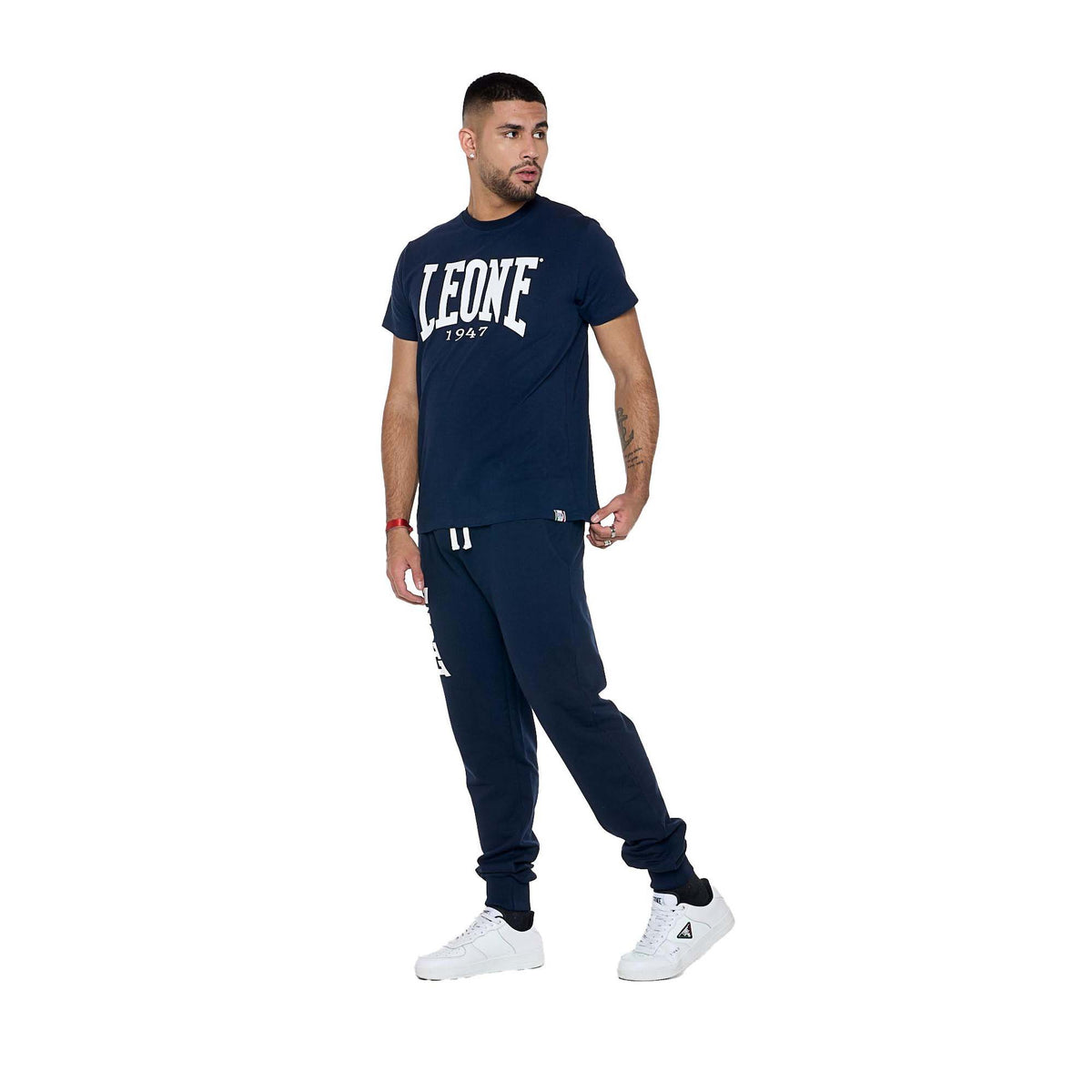 MAN_SHORT_SLEEVES_BIG_LOGO_M561S11J02_10_Image_2
