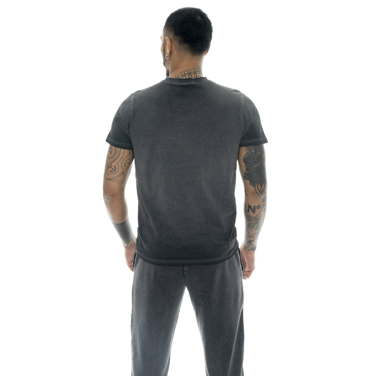 MAN_SHORT_SLEEVES_OLD_WASH_M6437S10J07_09_Image_5