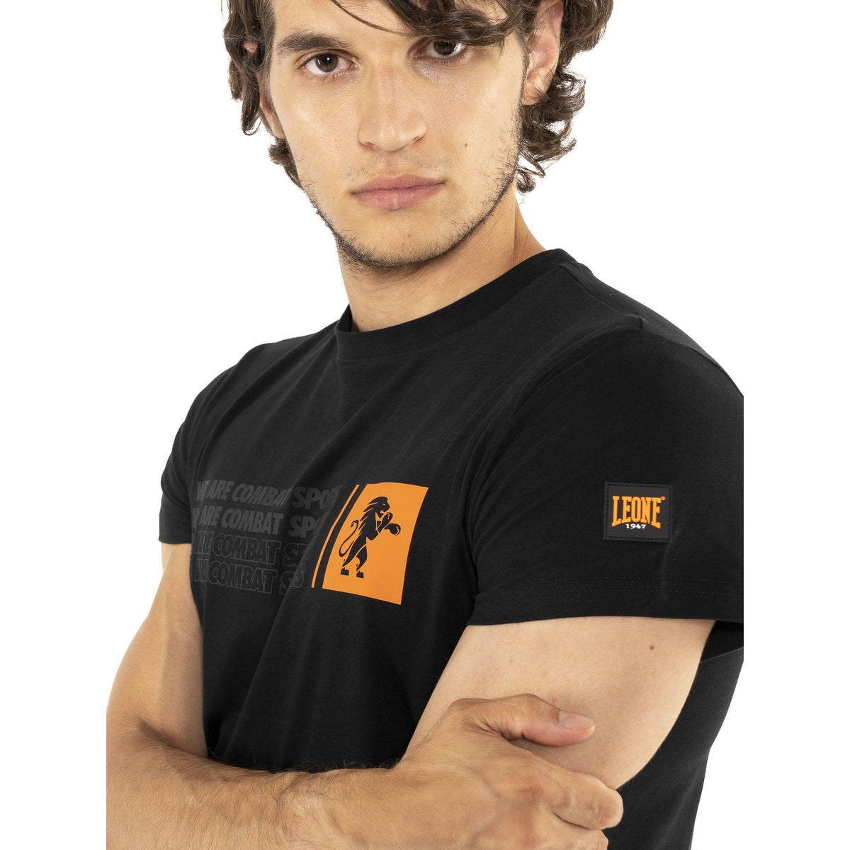 MAN_SHORT_SLEEVES_TECH_M6020S9J36_09_Image_4