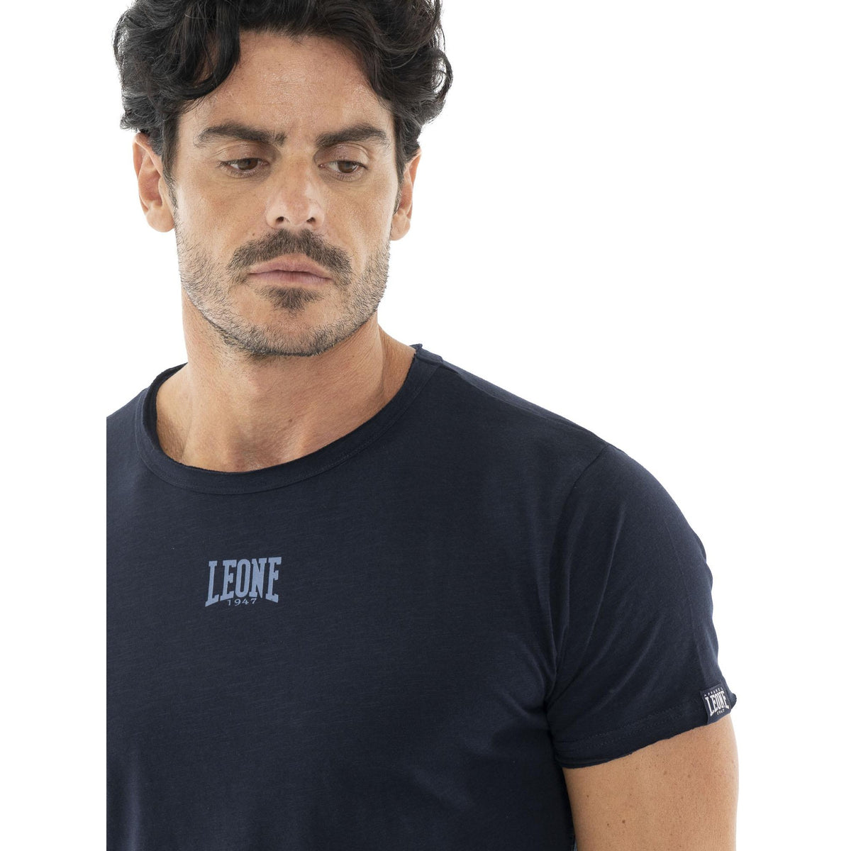 MAN_SHORT_SLEEVES_URBAN_M5651S10J24_10_Image_4