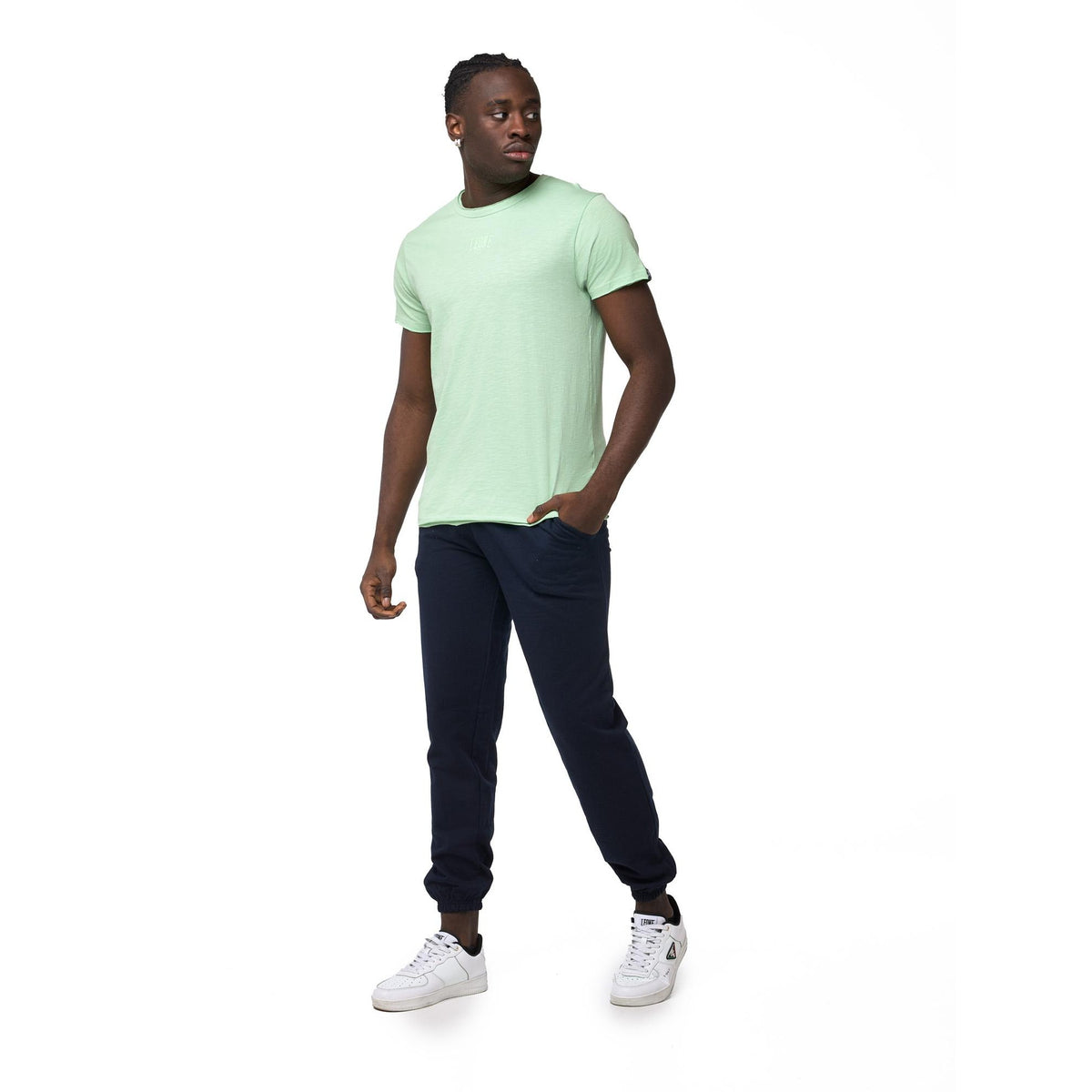 MAN_SHORT_SLEEVES_URBAN_M5651S8J24_190_Image_3