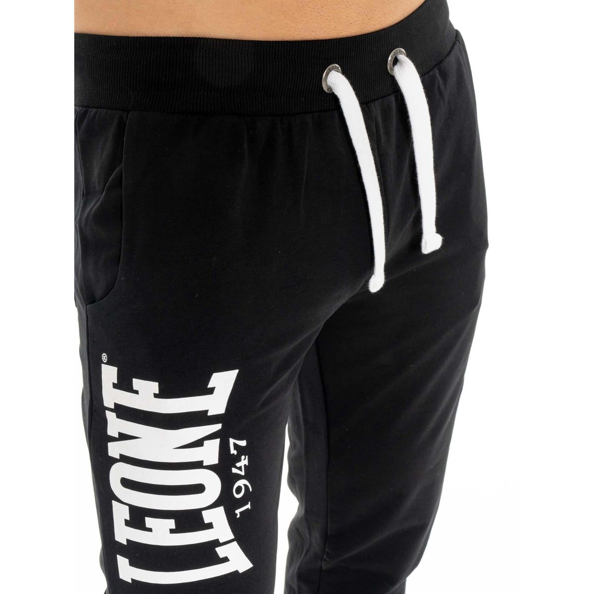 MAN_SWEATPANTS_BIG_LOGO_M317P12F10_09_Image_4