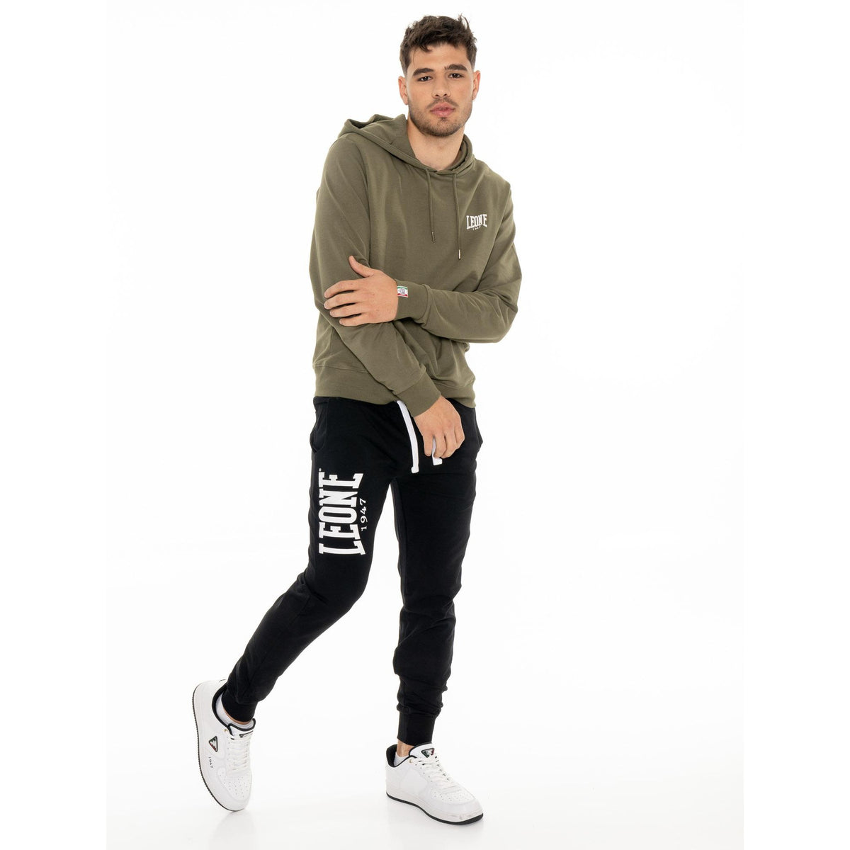 MAN_SWEATPANTS_BIG_LOGO_M317P12F10_09_Image_6